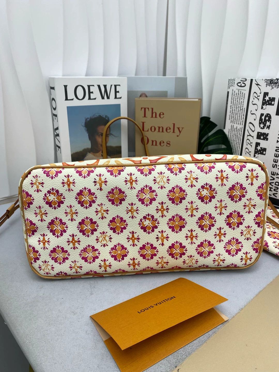 Louis Vuitton Pre-loved Bag Very good condition Size ONE SIZE - 2 Thumbnail