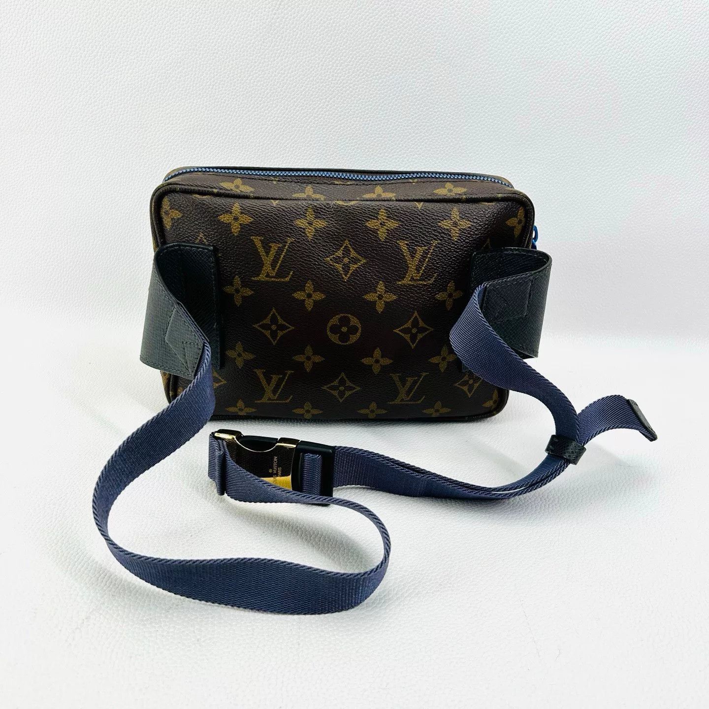 Louis Vuitton Pre-loved Bag Very good condition Size ONE SIZE - 2 Thumbnail