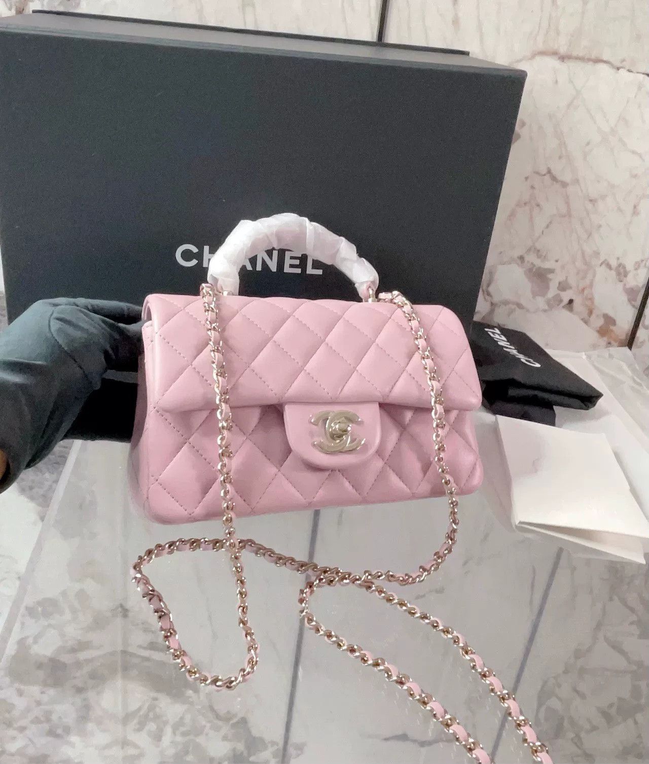 Chanel Pre-loved Bag Very good condition Size ONE SIZE - 6 Thumbnail