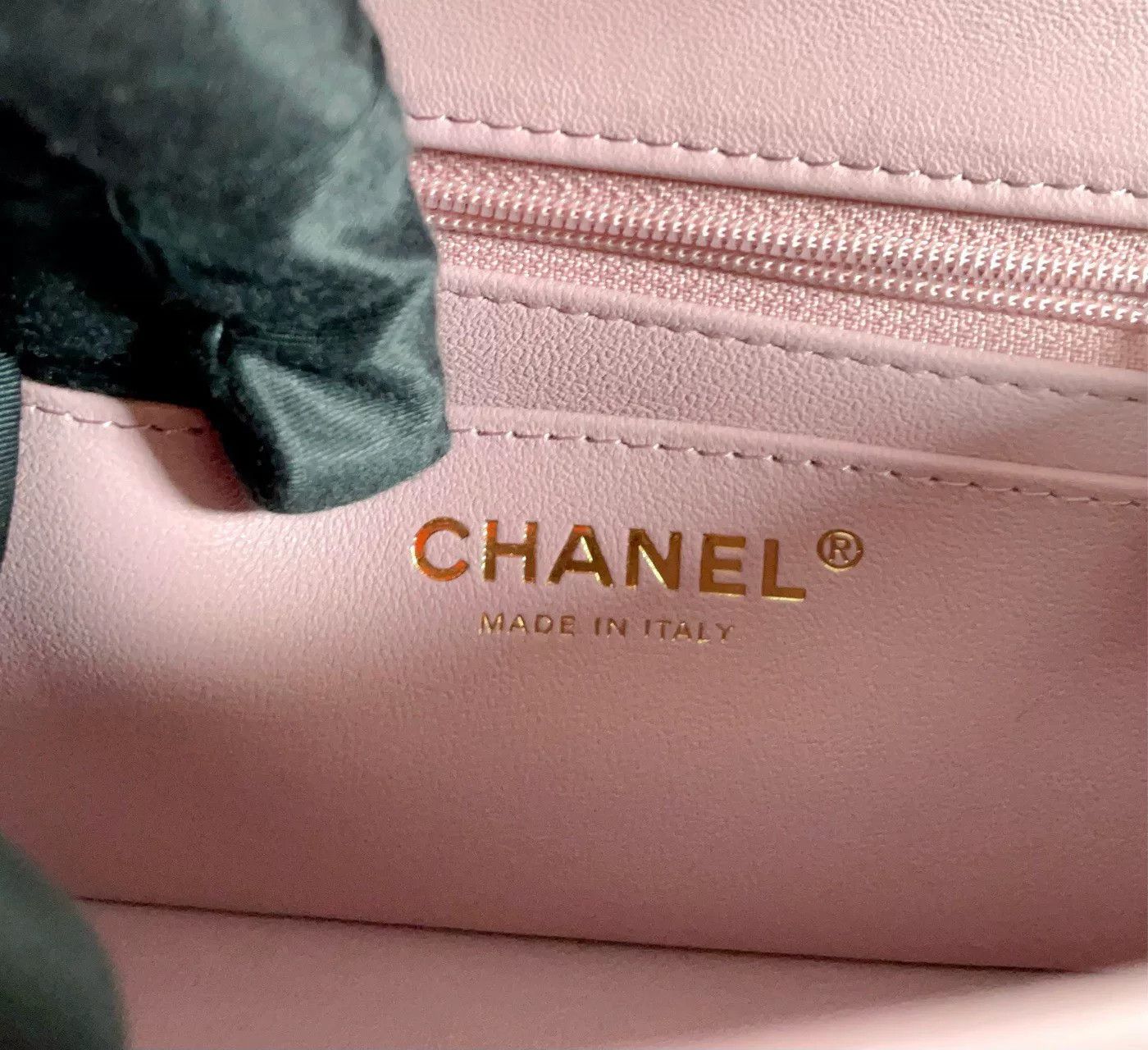 Chanel Pre-loved Bag Very good condition Size ONE SIZE - 8 Thumbnail