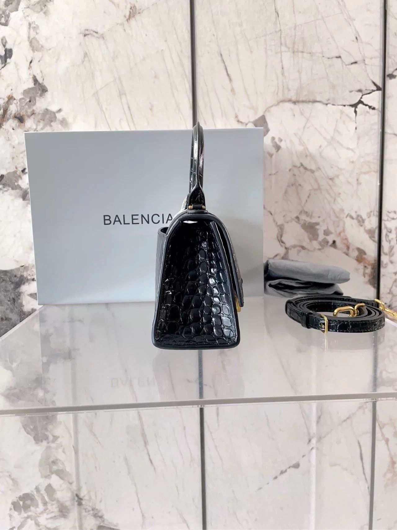 Balenciaga Pre-loved Bag Very good condition Size ONE SIZE - 3 Thumbnail
