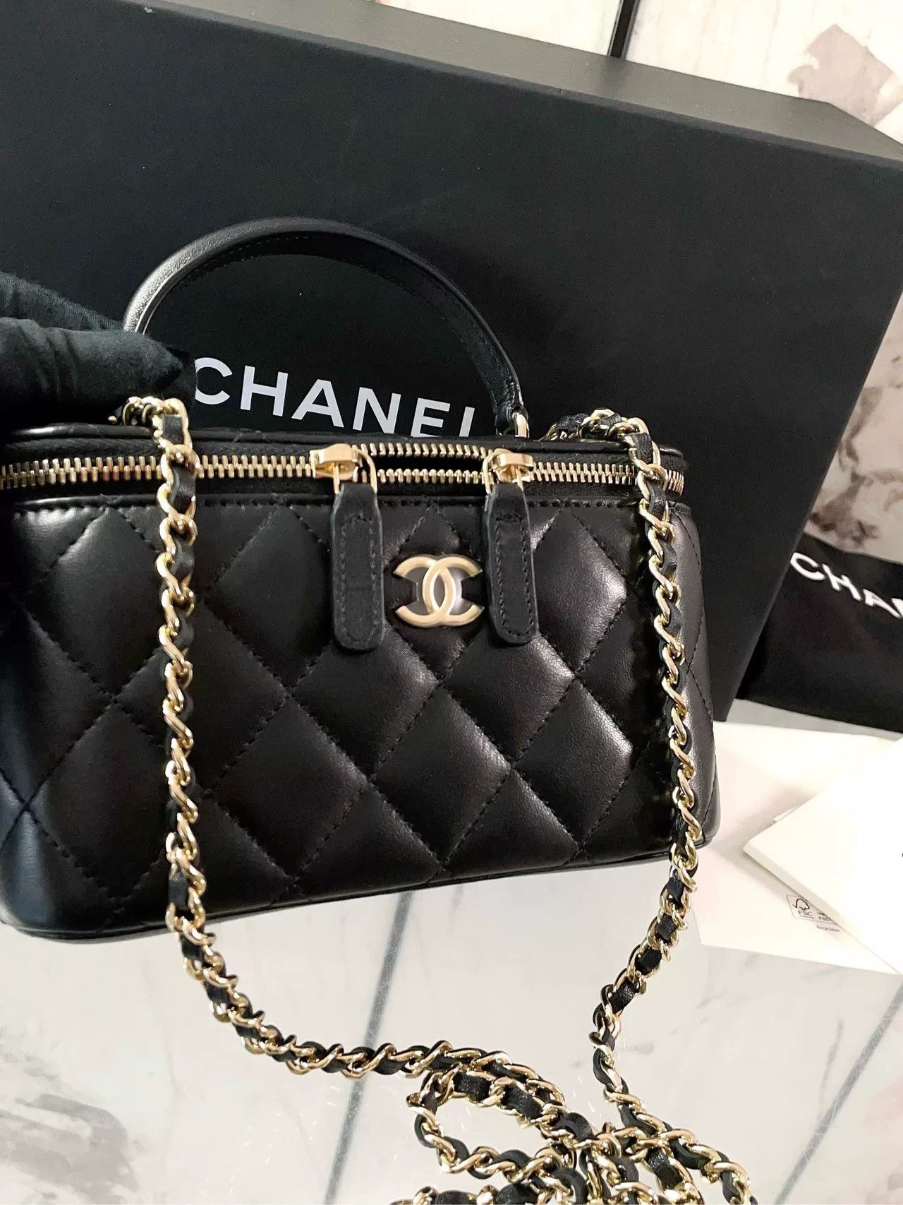 Chanel Pre-loved Bag Very good condition Size ONE SIZE - 6 Thumbnail