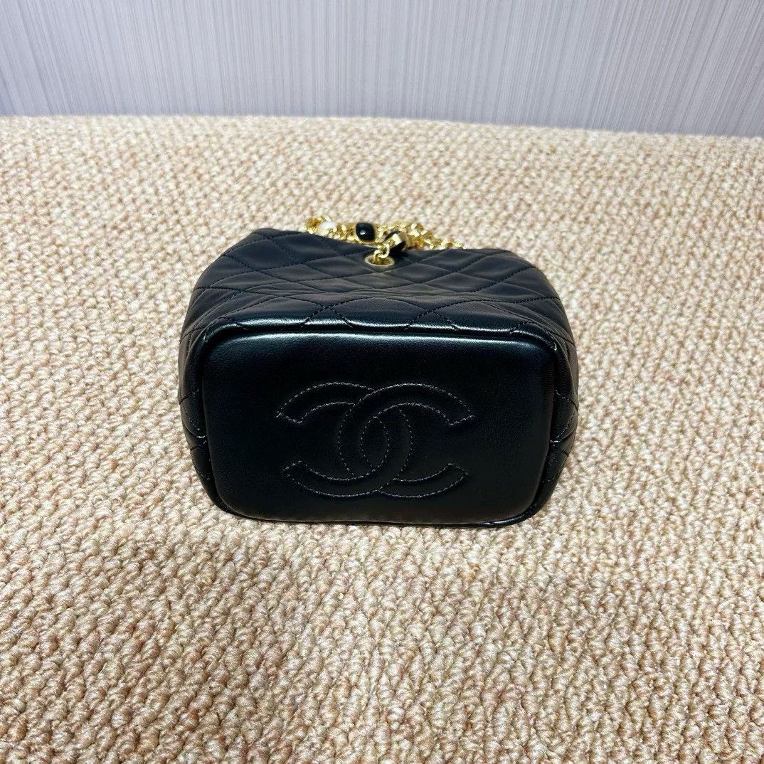 Chanel Pre-loved Bag Very good condition Size ONE SIZE - 7 Thumbnail