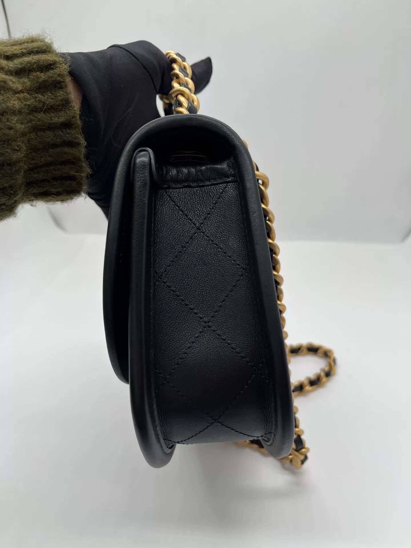 Chanel Pre-loved Bag Very good condition Size ONE SIZE - 4 Thumbnail