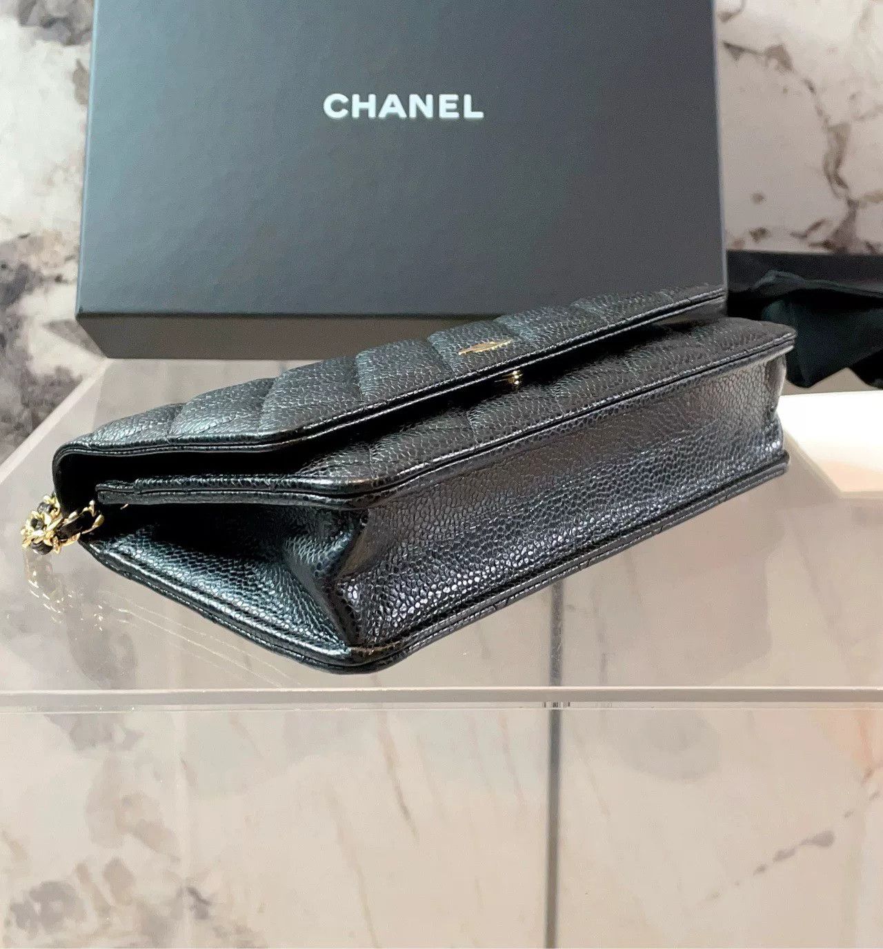 Chanel Pre-loved Bag Very good condition Size ONE SIZE - 5 Thumbnail