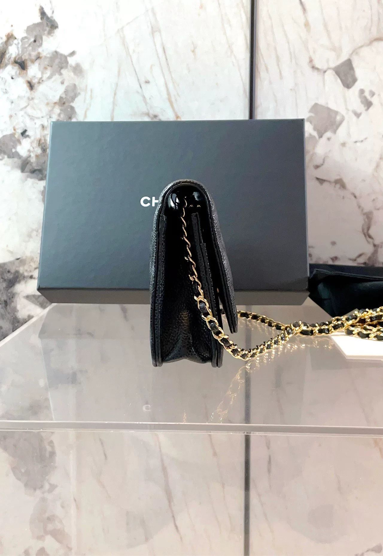 Chanel Pre-loved Bag Very good condition Size ONE SIZE - 3 Thumbnail