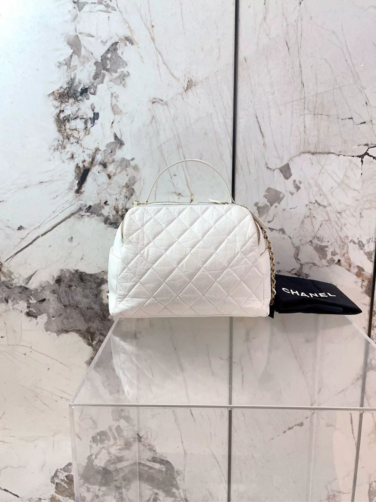 Chanel Pre-loved Bag Very good condition Size ONE SIZE - 2 Thumbnail