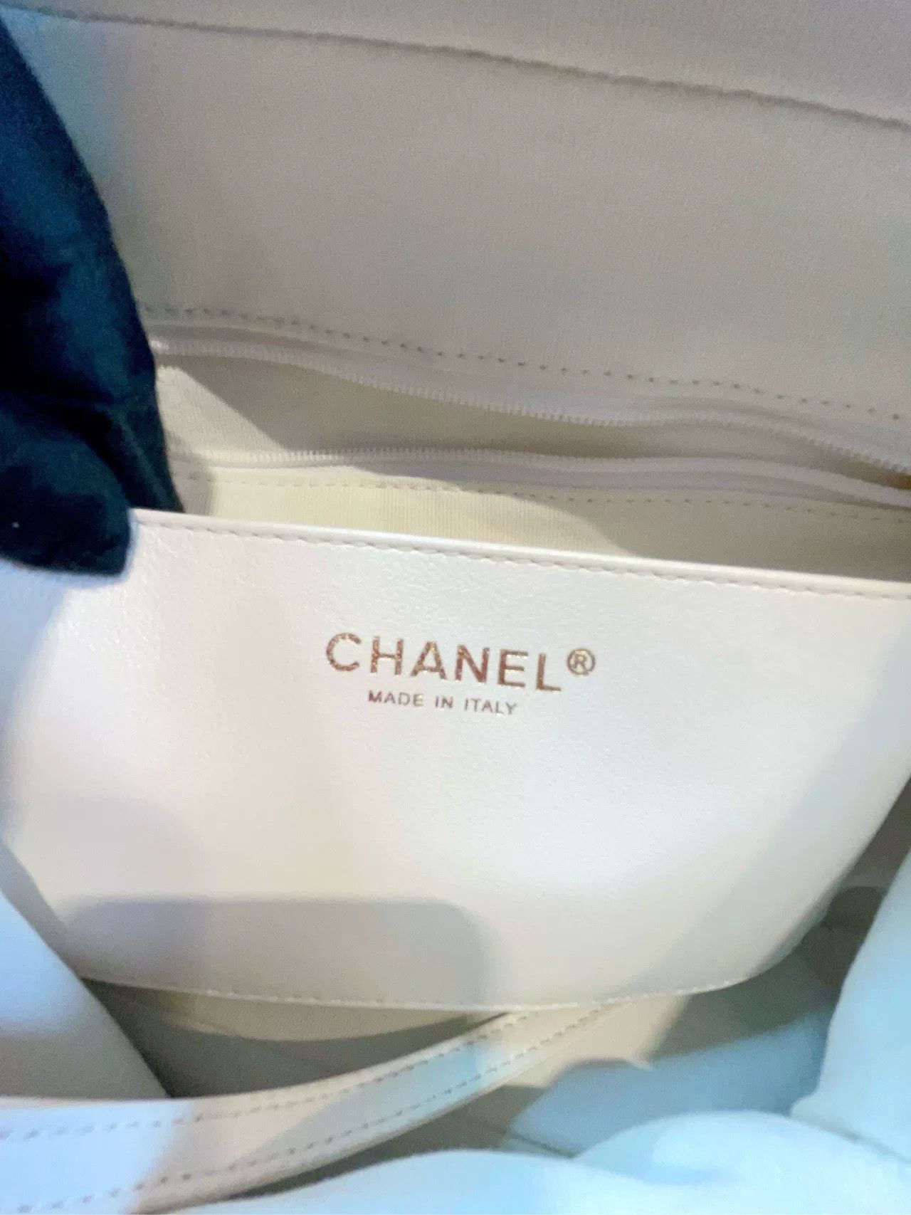 Chanel Pre-loved Bag Very good condition Size ONE SIZE - 8 Thumbnail