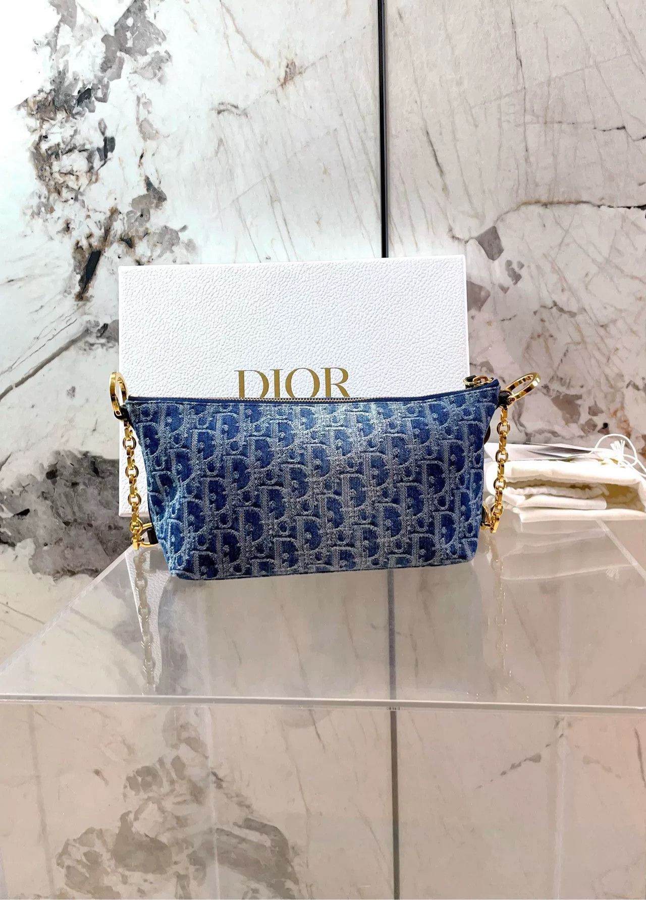 Dior Pre-loved Bag Very good condition Size ONE SIZE - 2 Thumbnail
