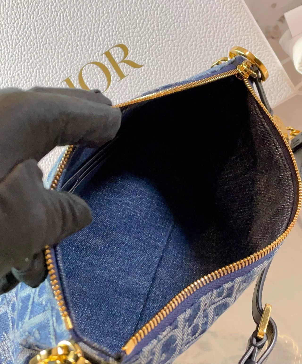 Dior Pre-loved Bag Very good condition Size ONE SIZE - 9 Thumbnail