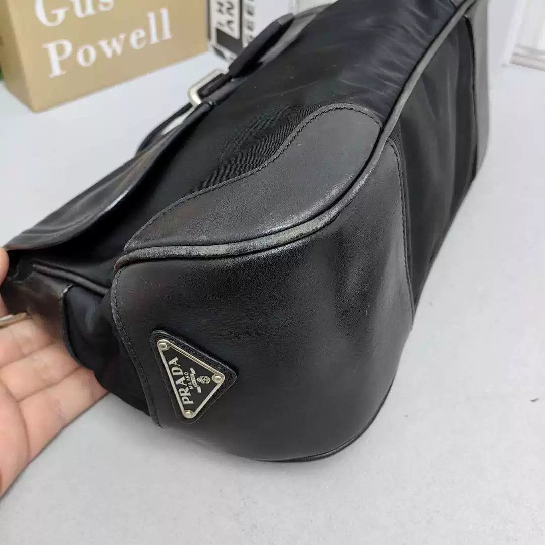 Prada Pre-loved Bag Very good condition Size ONE SIZE - 2 Thumbnail