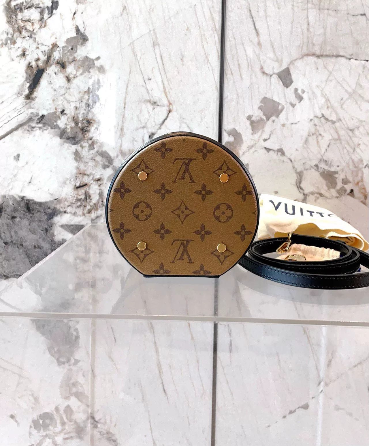Louis Vuitton Pre-loved Bag Very good condition Size ONE SIZE - 4 Thumbnail
