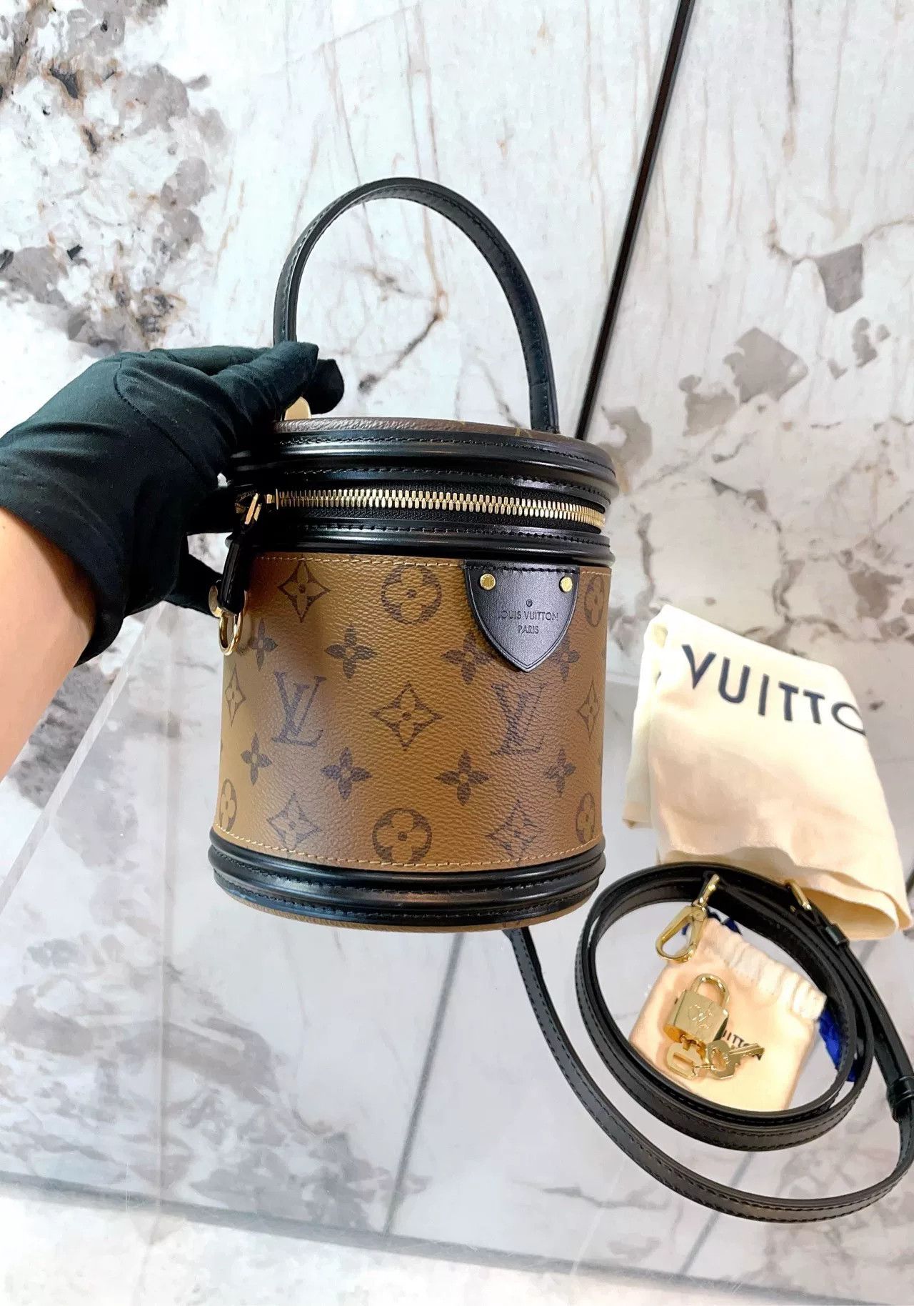 Louis Vuitton Pre-loved Bag Very good condition Size ONE SIZE - 6 Thumbnail