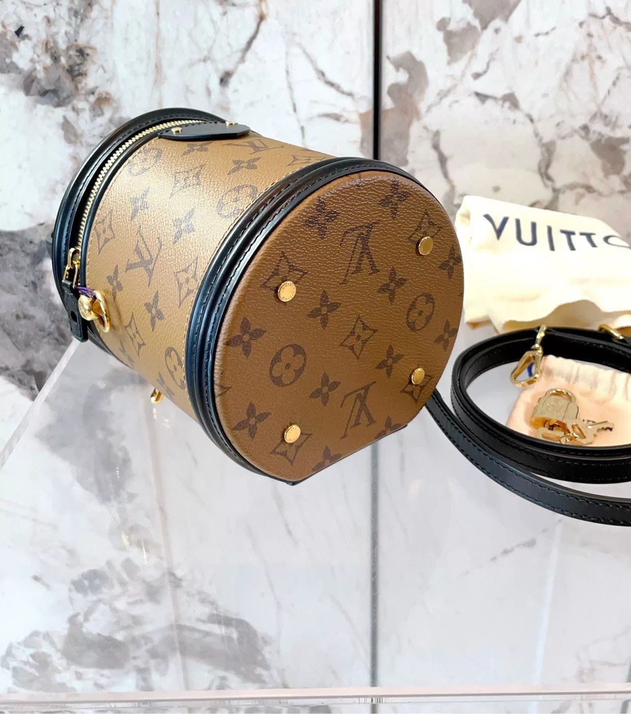 Louis Vuitton Pre-loved Bag Very good condition Size ONE SIZE - 5 Thumbnail