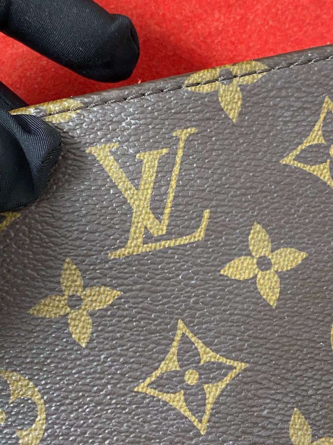 Louis Vuitton Pre-loved Bag Very good condition Size ONE SIZE - 8 Thumbnail