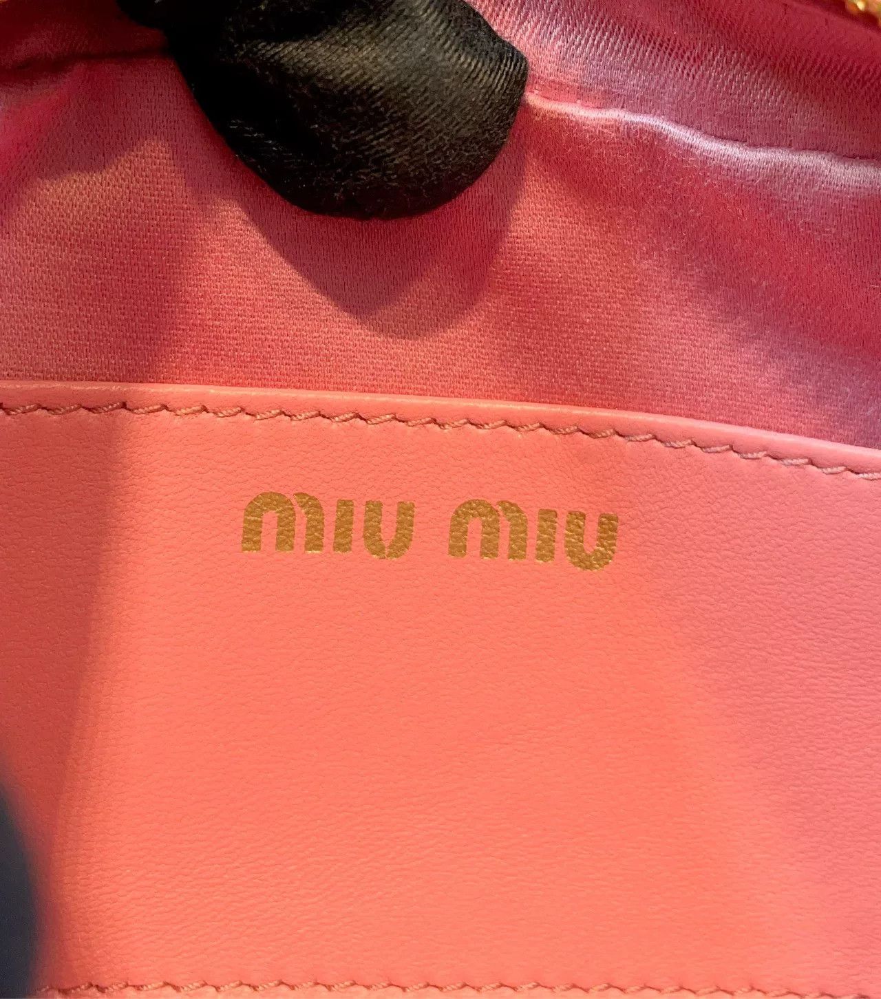 Miu Miu Pre-loved Bag Very good condition Size ONE SIZE - 8 Thumbnail