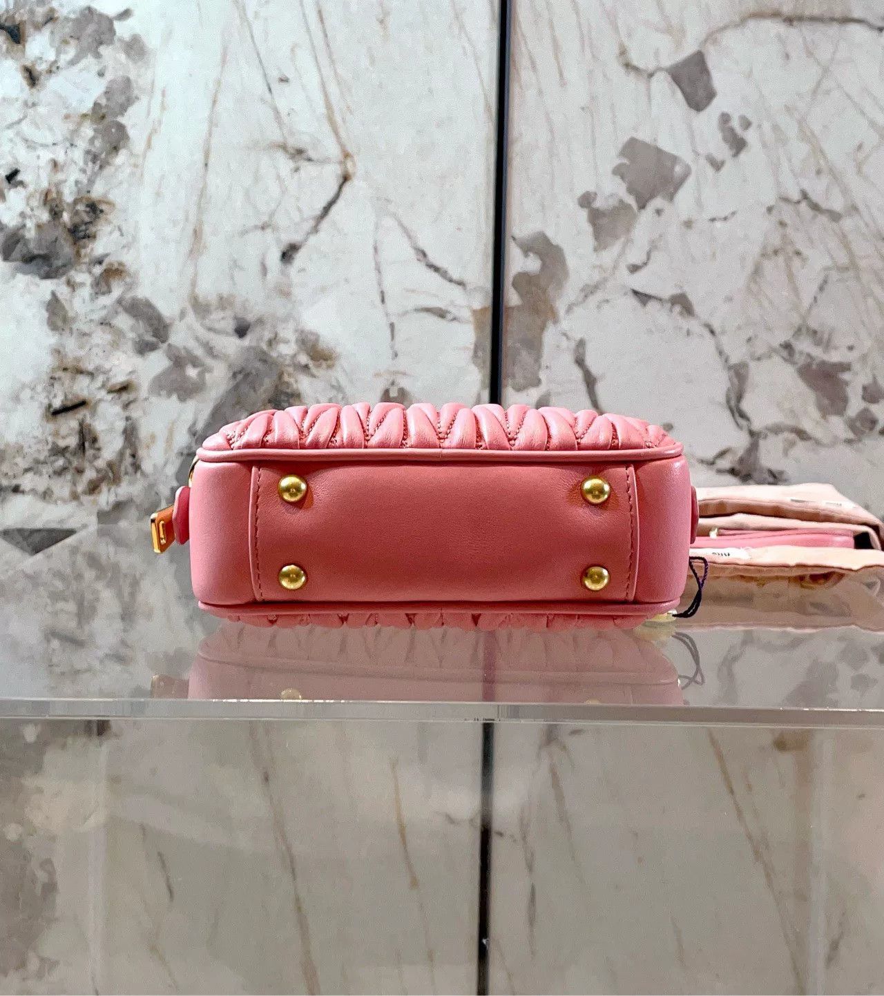 Miu Miu Pre-loved Bag Very good condition Size ONE SIZE - 4 Thumbnail