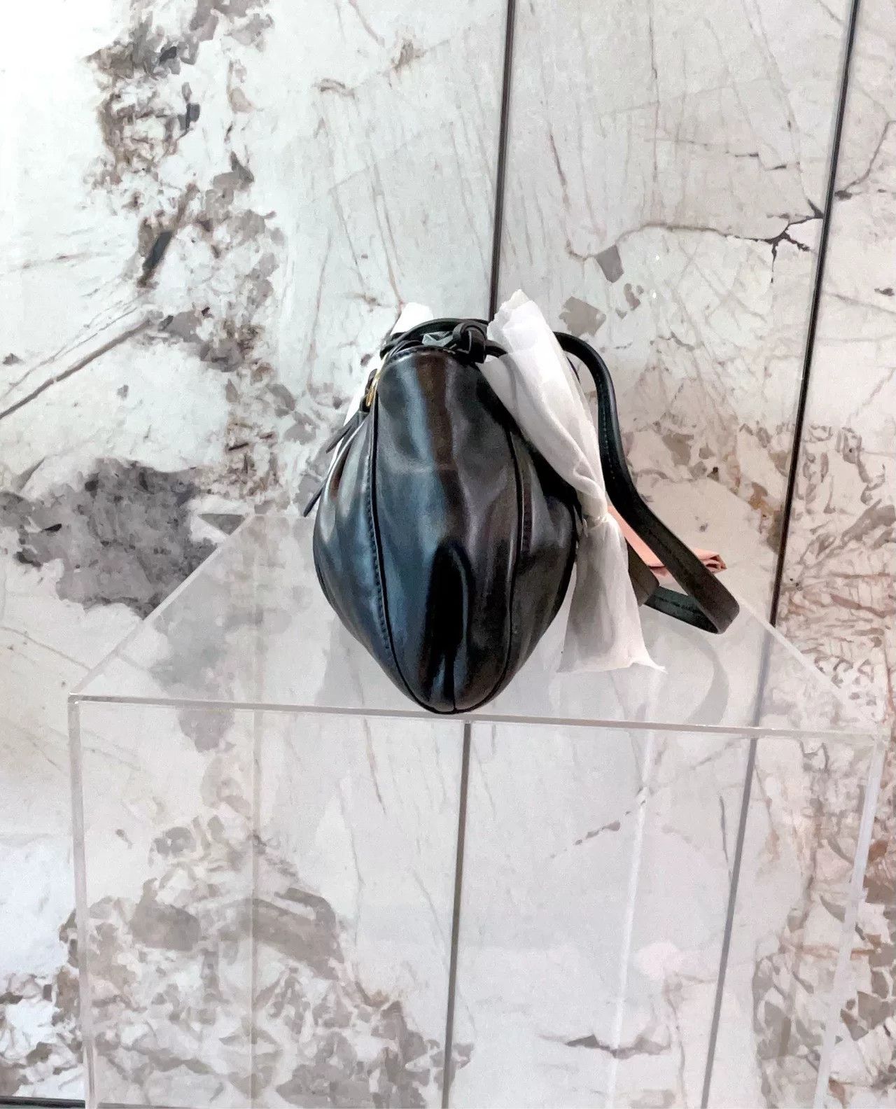 Miu Miu Pre-loved Bag Very good condition Size ONE SIZE - 3 Thumbnail