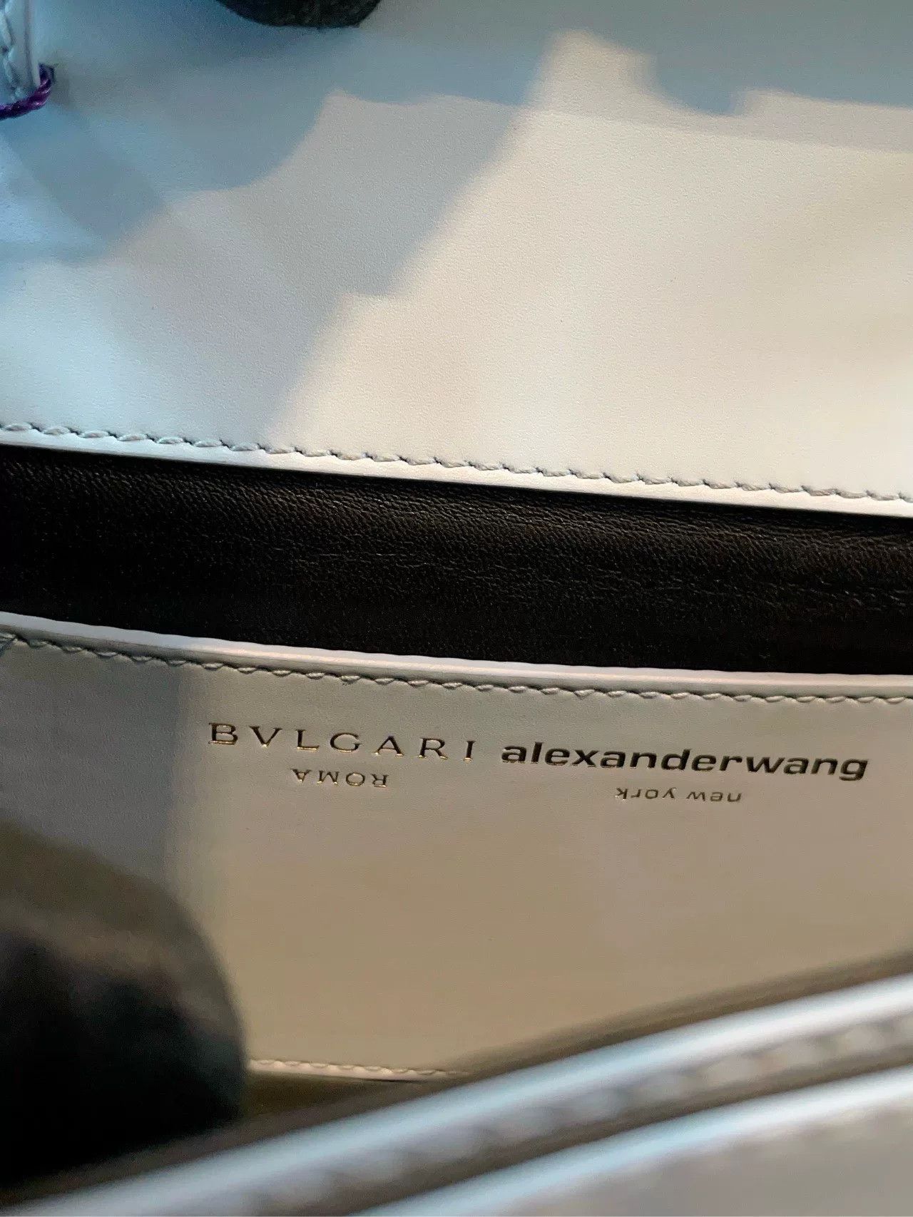 Bvlgari Pre-loved Bag Very good condition Size ONE SIZE - 8 Thumbnail