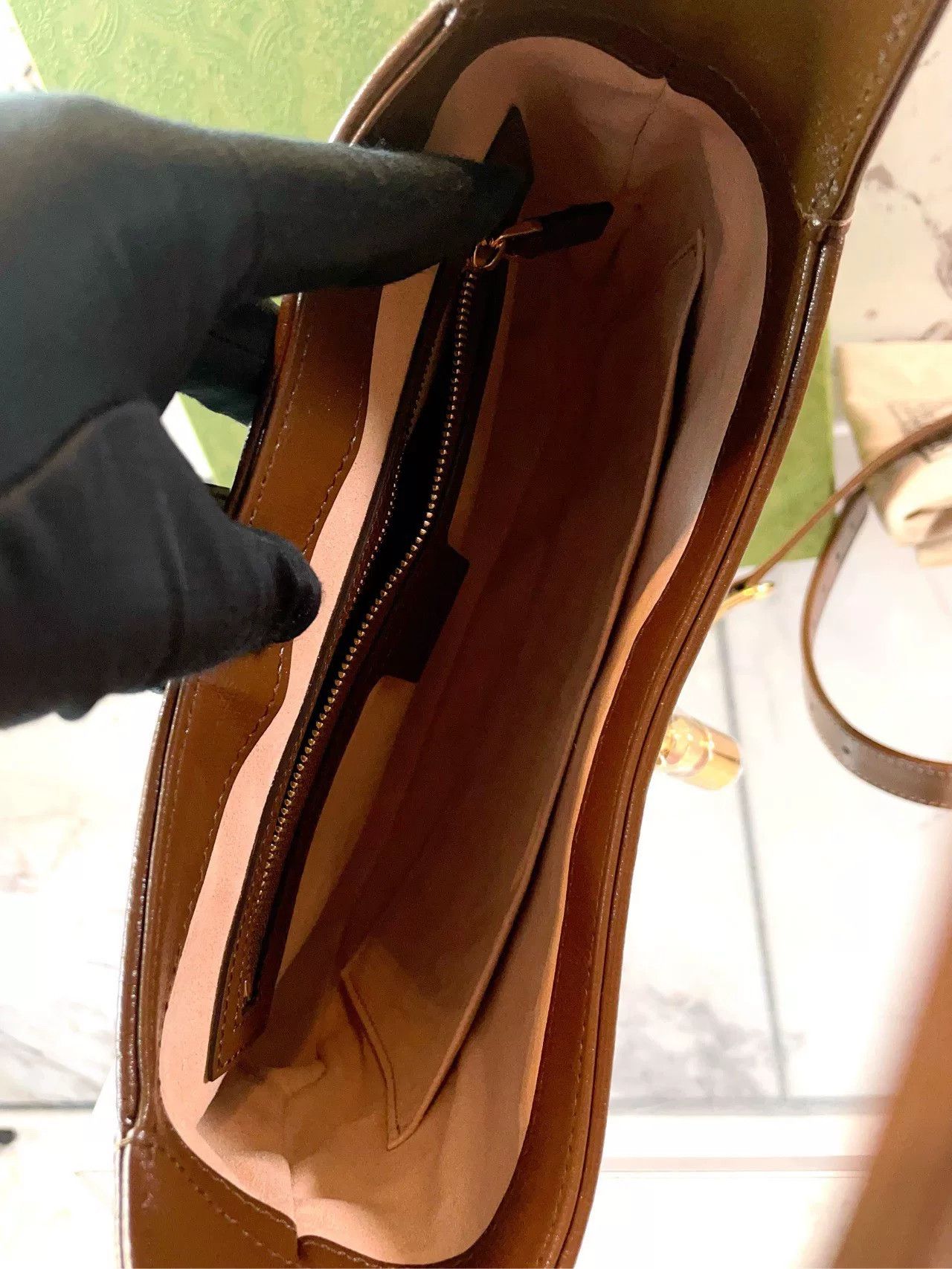Gucci Pre-loved Bag Very good condition Size ONE SIZE - 9 Thumbnail