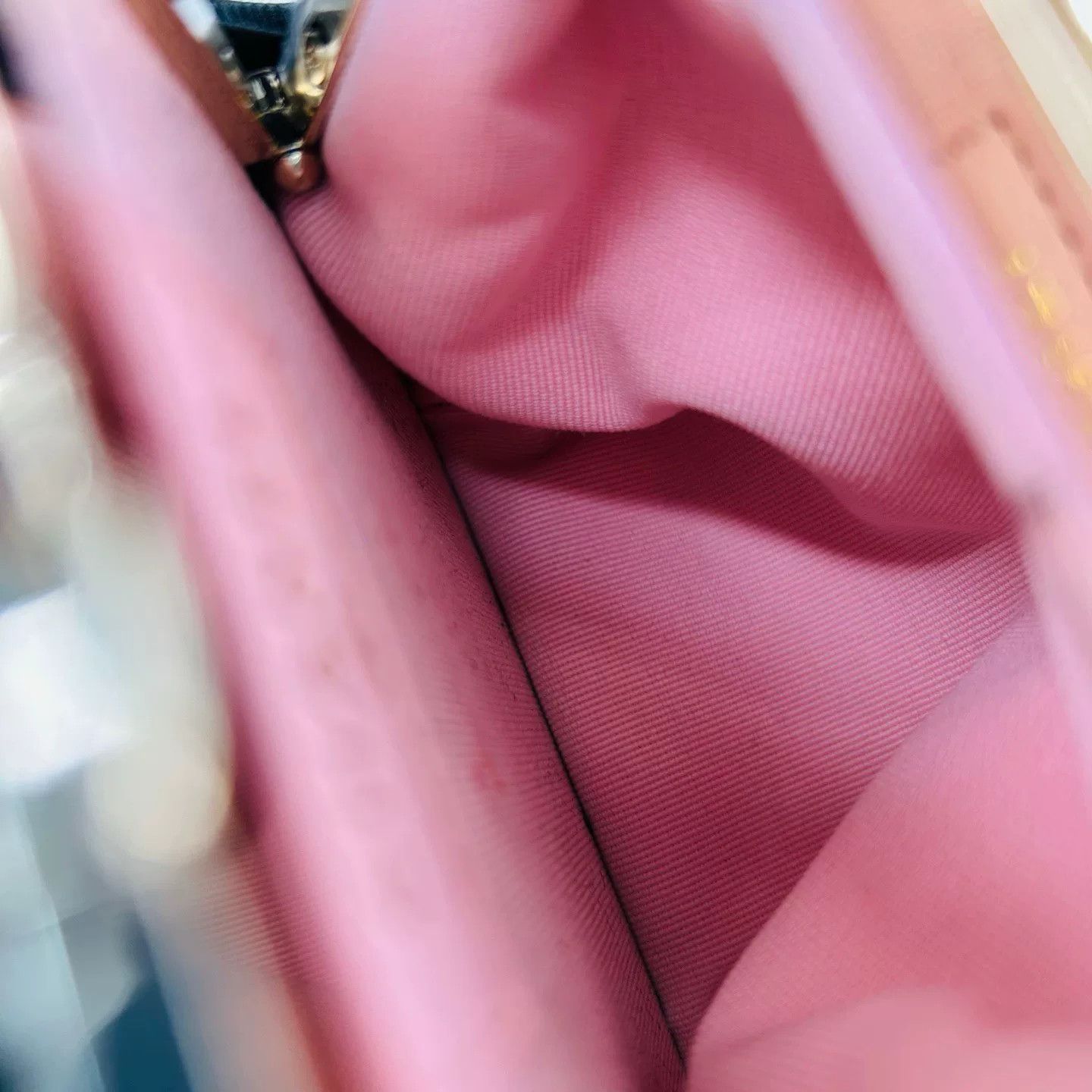 Chanel Pre-loved Bag Very good condition Size ONE SIZE - 3 Thumbnail