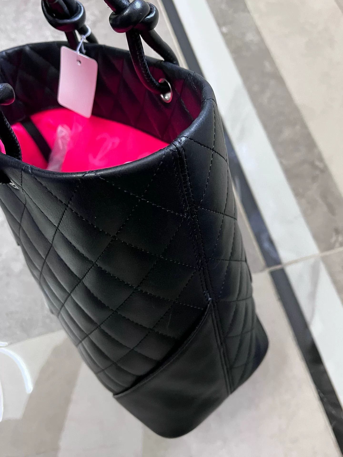 Chanel Pre-loved Bag Very good condition Size ONE SIZE - 6 Thumbnail