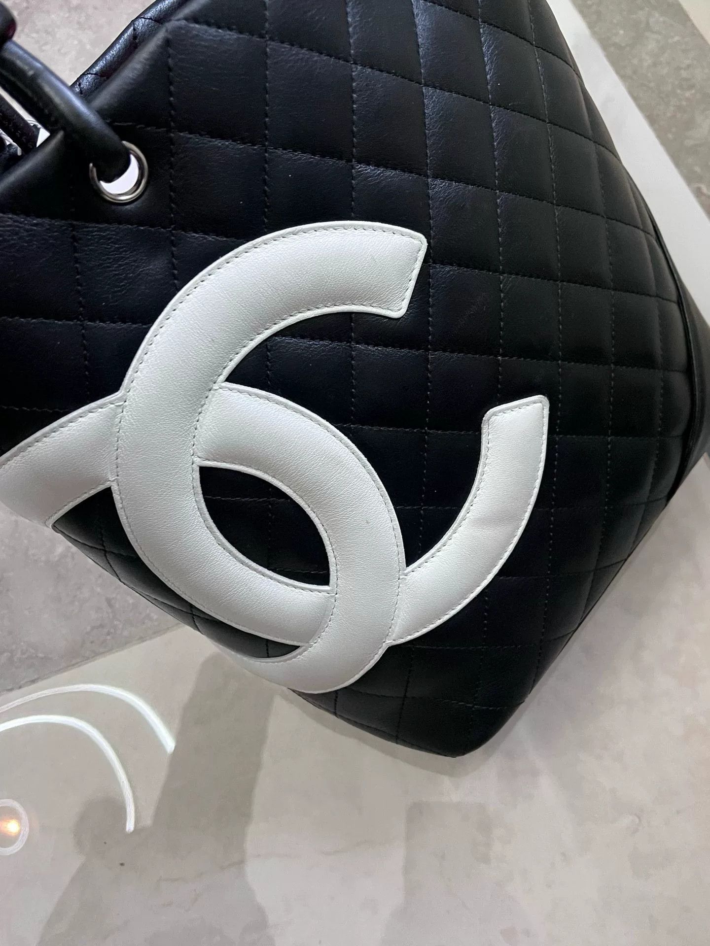Chanel Pre-loved Bag Very good condition Size ONE SIZE - 5 Thumbnail
