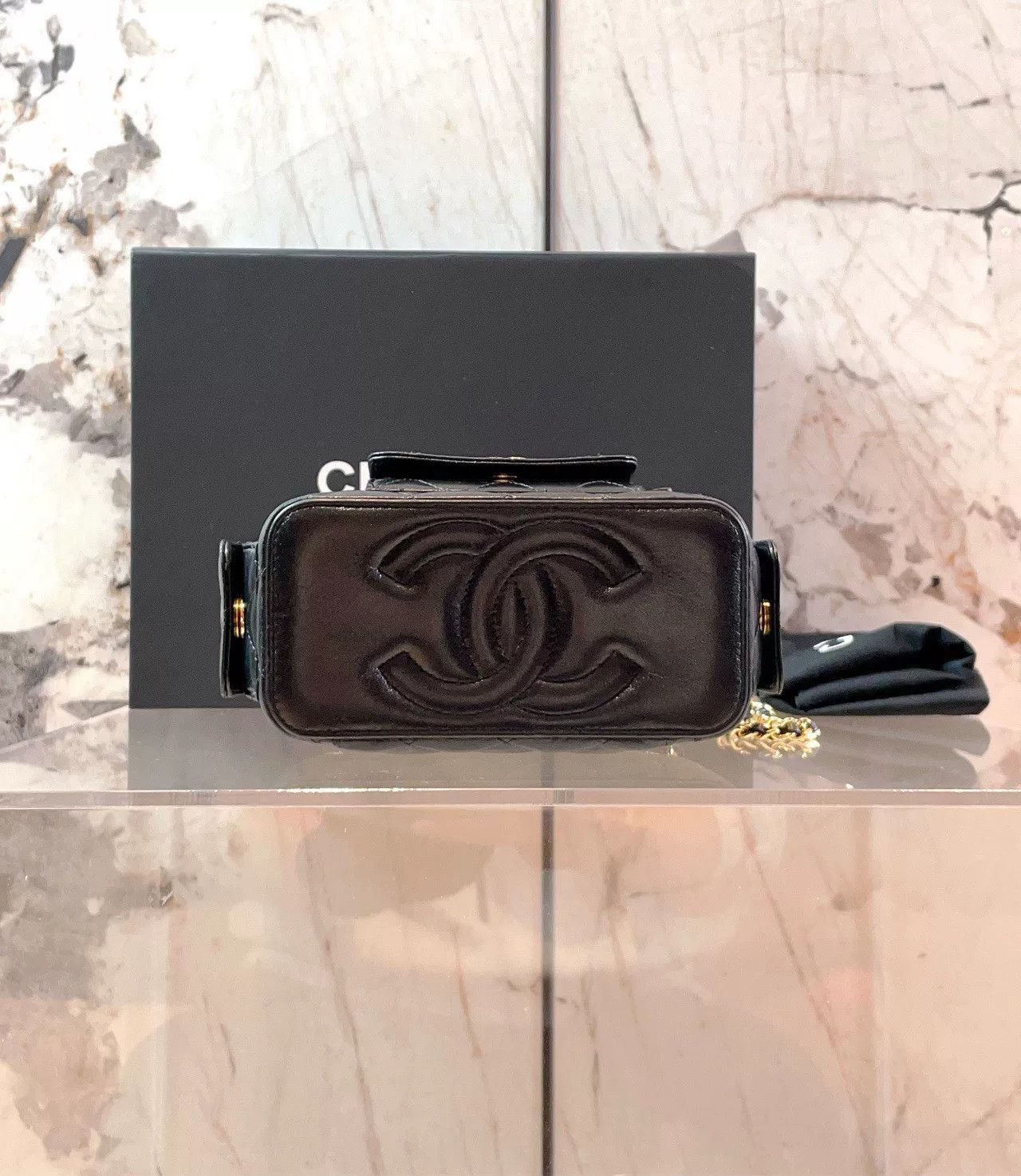 Chanel Pre-loved Bag Very good condition Size ONE SIZE - 4 Thumbnail