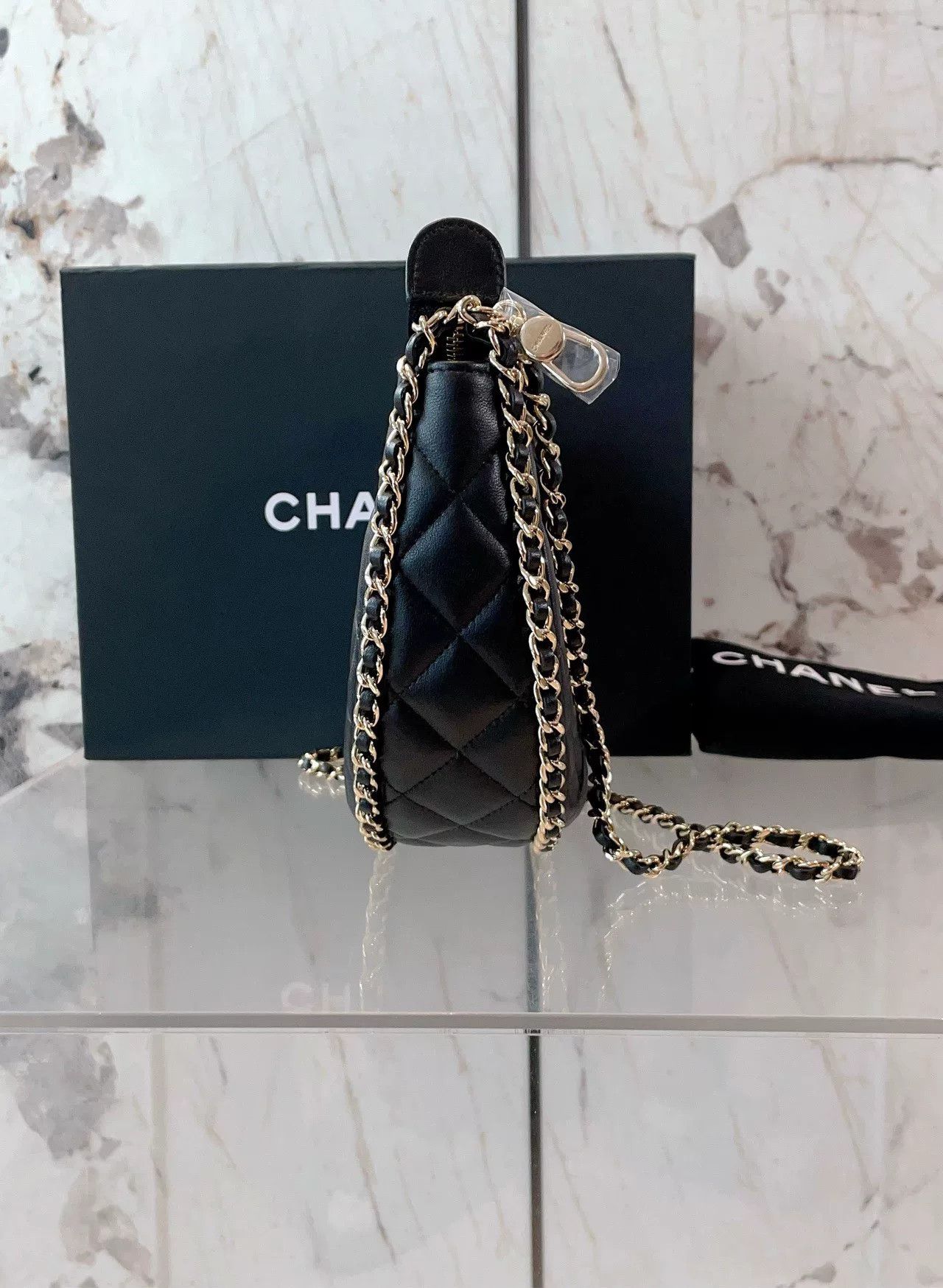 Chanel Pre-loved Bag Very good condition Size ONE SIZE - 3 Thumbnail
