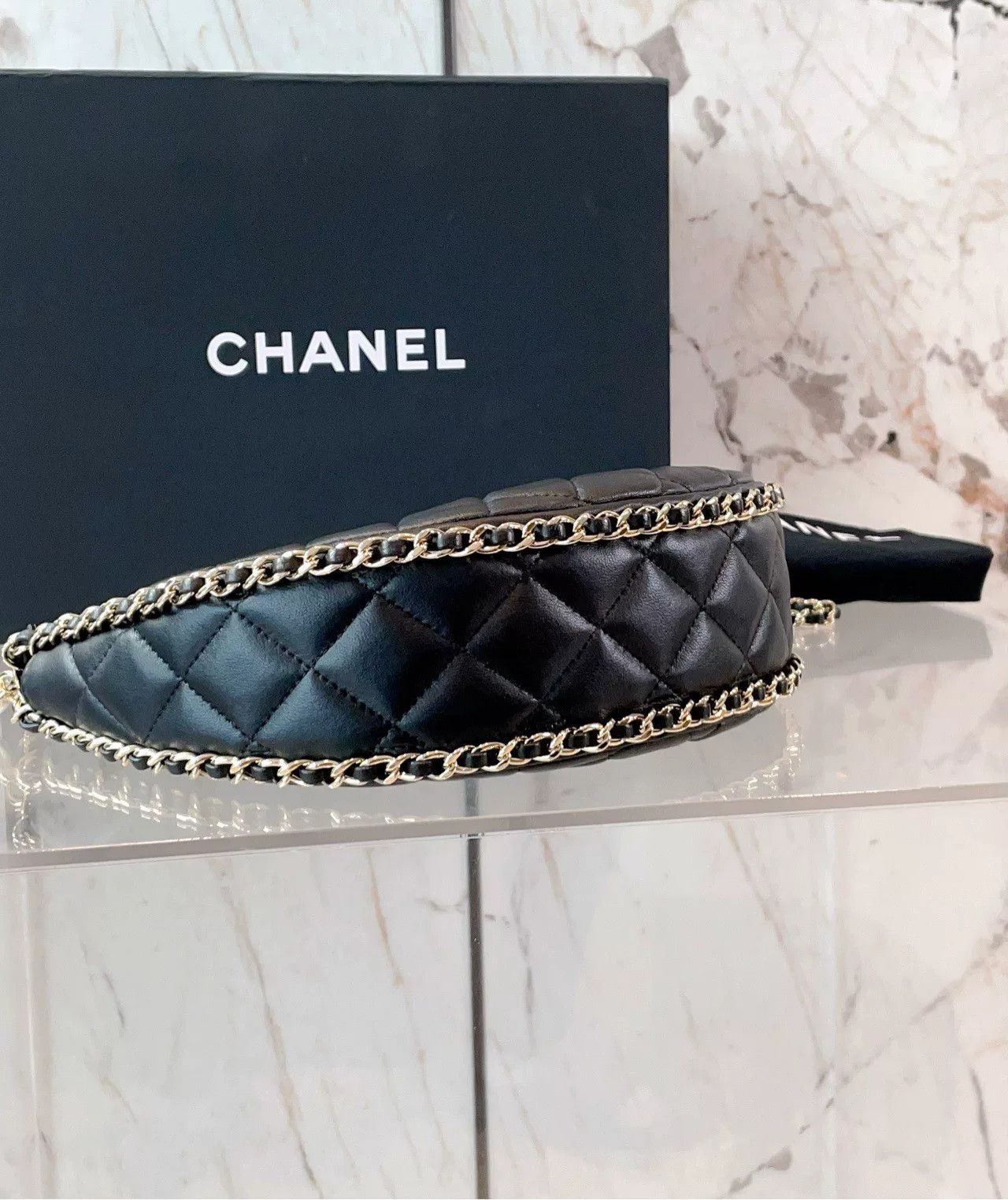 Chanel Pre-loved Bag Very good condition Size ONE SIZE - 5 Thumbnail