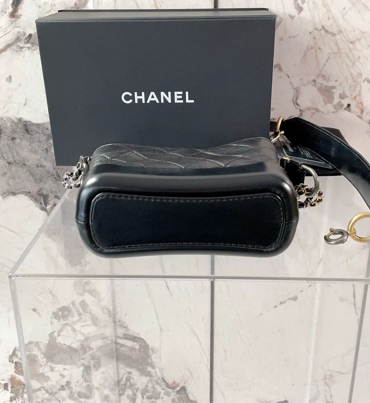 Chanel Pre-loved Bag Very good condition Size ONE SIZE - 4 Thumbnail