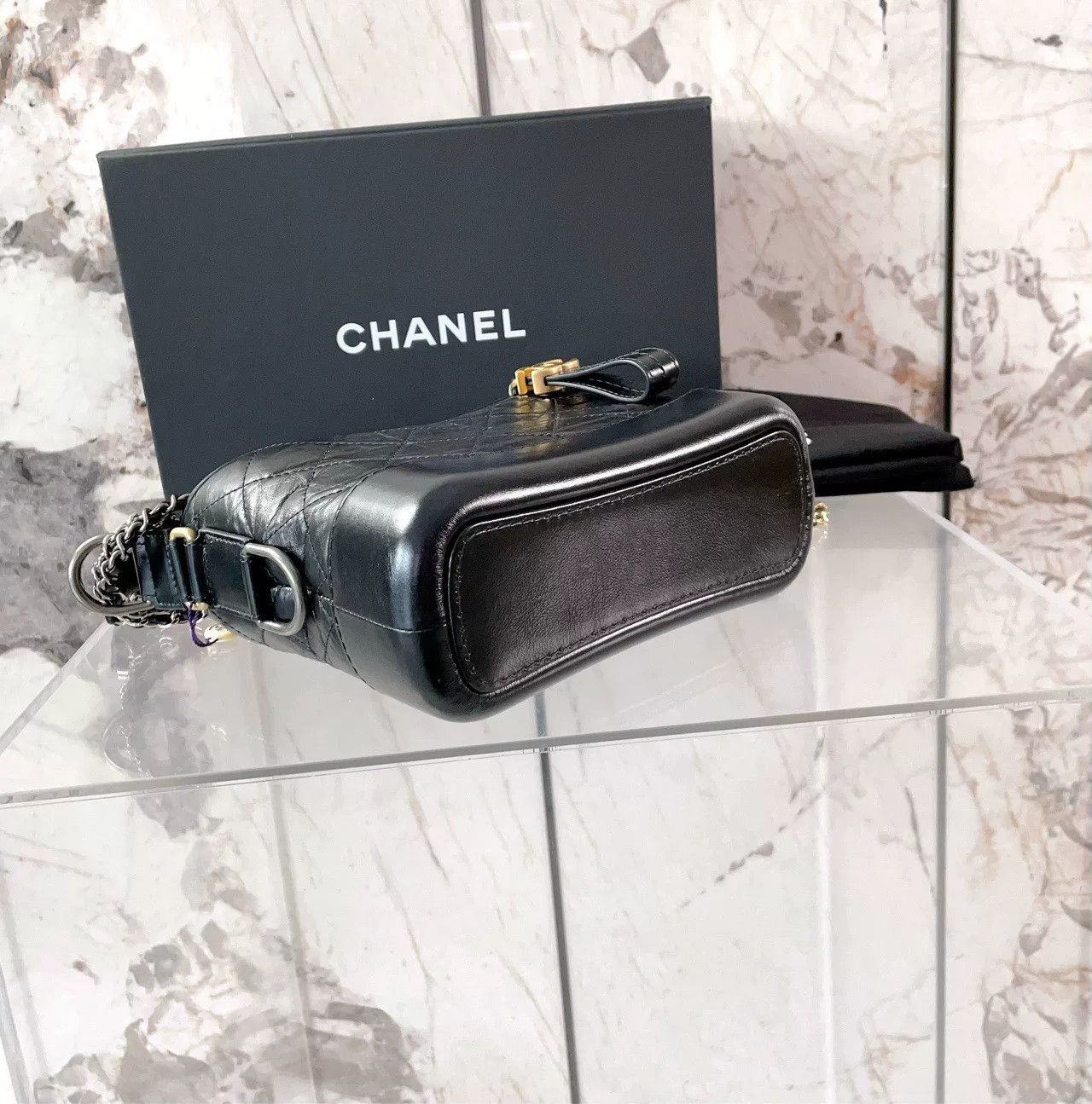 Chanel Pre-loved Bag Very good condition Size ONE SIZE - 5 Thumbnail