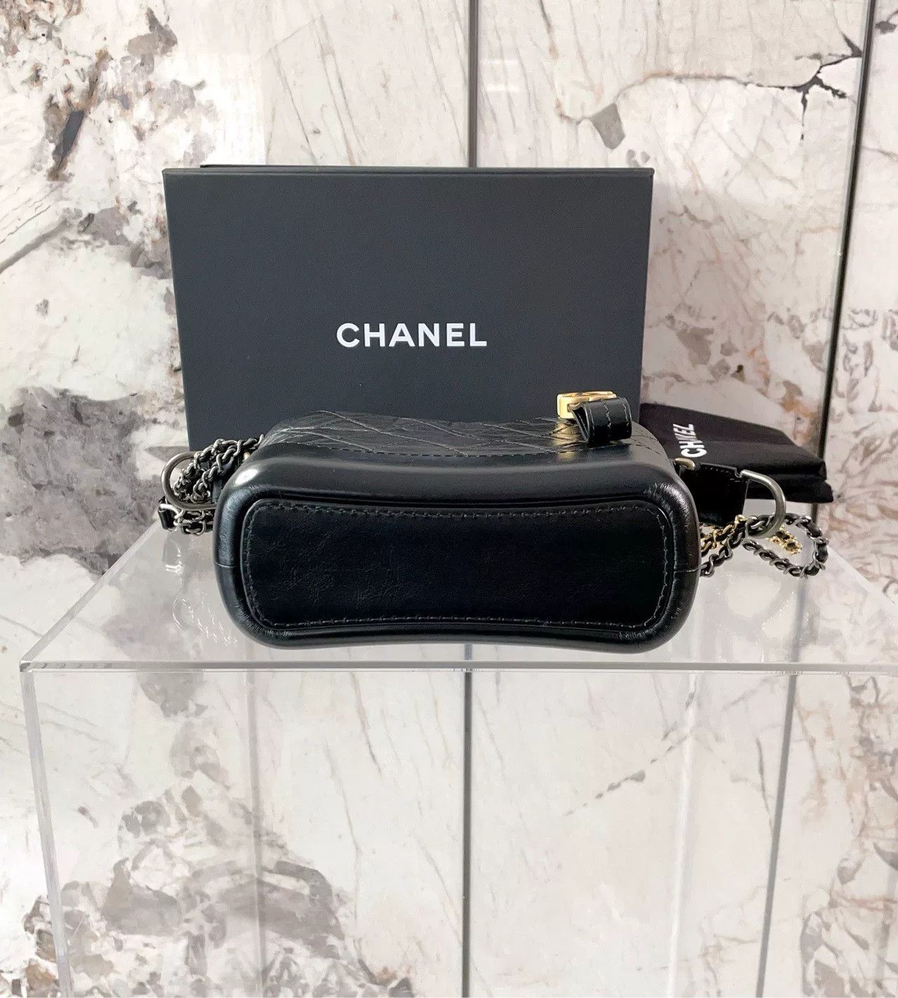 Chanel Pre-loved Bag Very good condition Size ONE SIZE - 4 Thumbnail