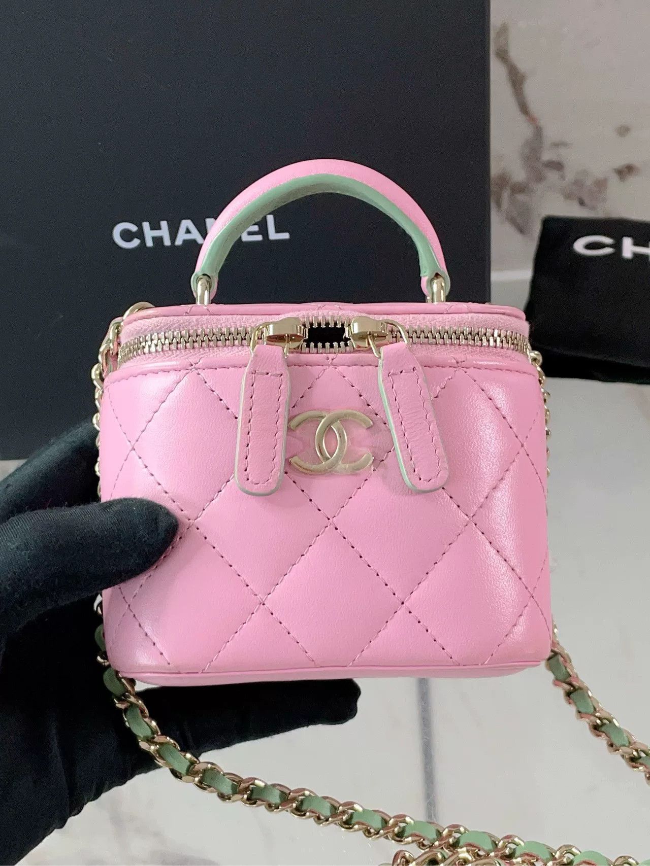 Chanel Pre-loved Bag Very good condition Size ONE SIZE - 7 Thumbnail