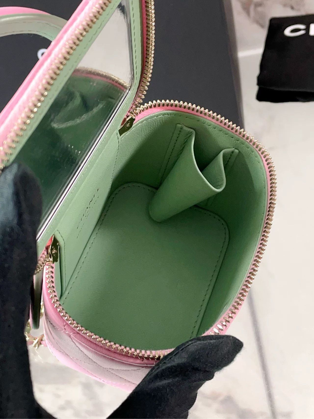 Chanel Pre-loved Bag Very good condition Size ONE SIZE - 9 Thumbnail