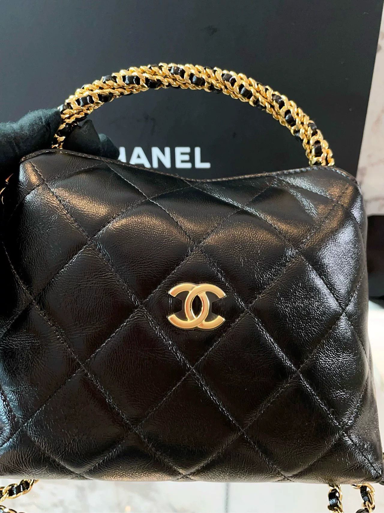 Chanel Pre-loved Bag Very good condition Size ONE SIZE - 6 Thumbnail