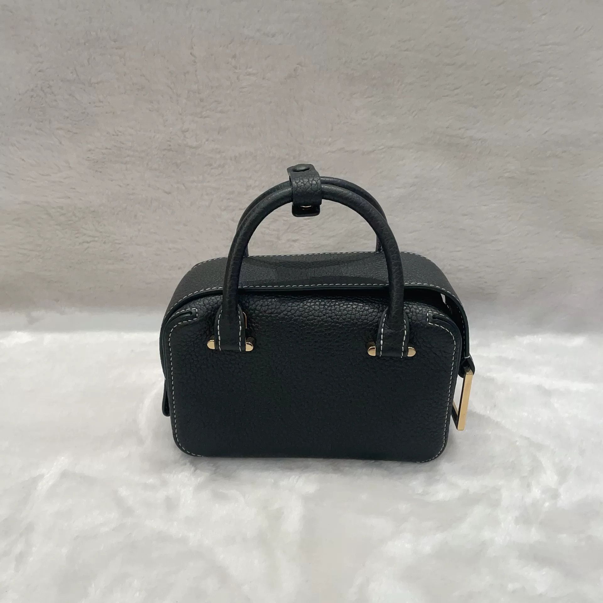 Louis Vuitton Pre-loved Bag Very good condition Size ONE SIZE - 3 Thumbnail