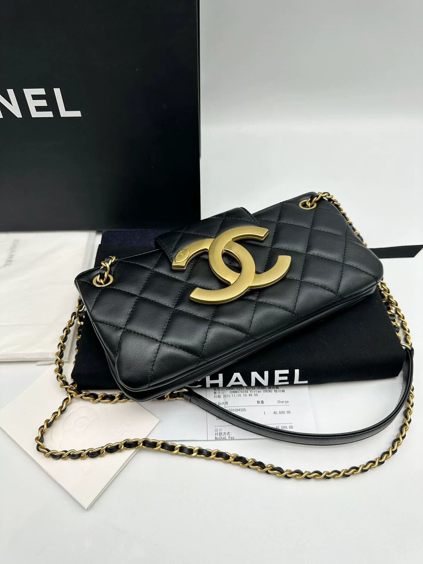 Chanel Pre-loved Bag Very good condition Size ONE SIZE - 4 Thumbnail