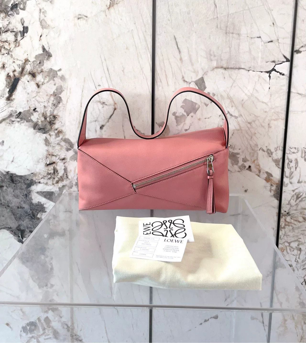 Loewe Pre-loved Bag Very good condition Size ONE SIZE - 2 Thumbnail