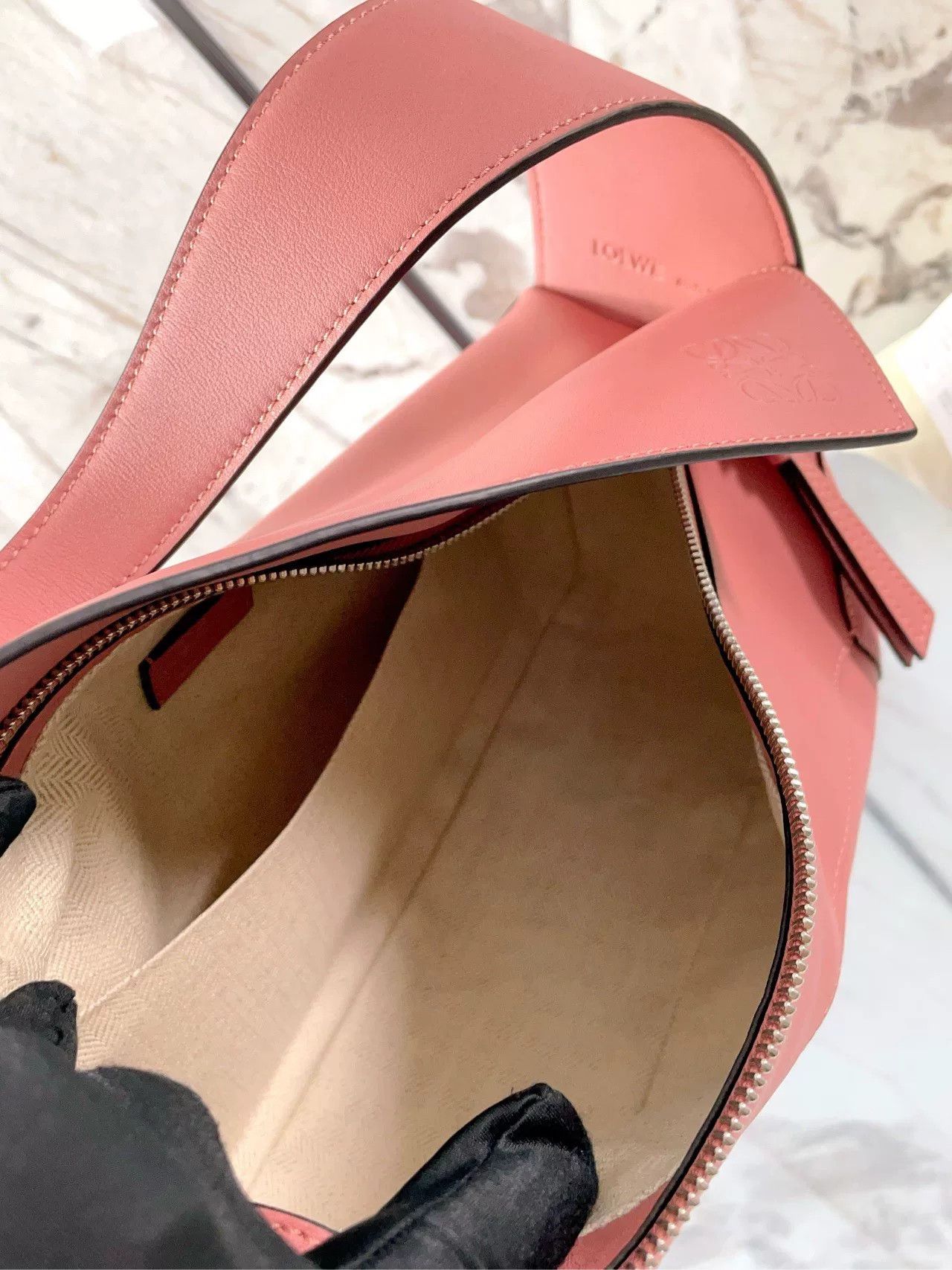 Loewe Pre-loved Bag Very good condition Size ONE SIZE - 9 Thumbnail