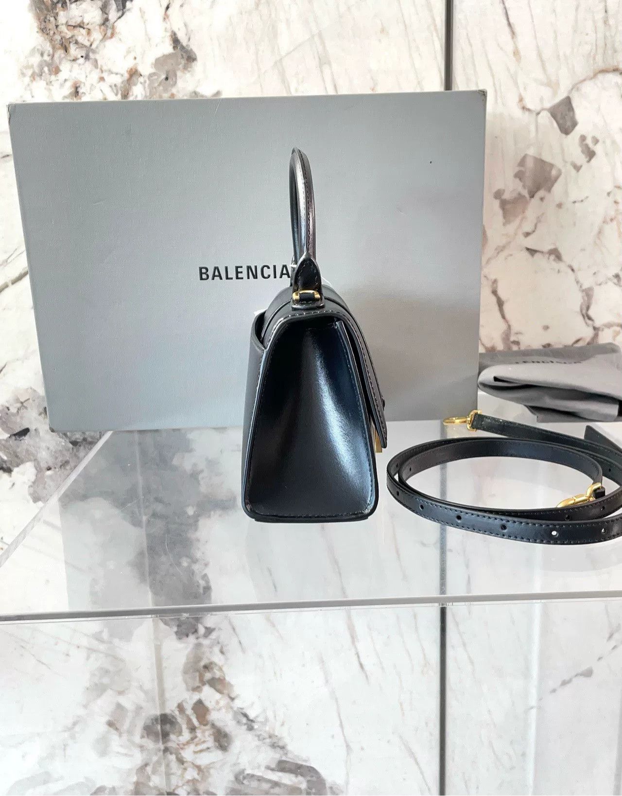 Balenciaga Pre-loved Bag Very good condition Size ONE SIZE - 3 Thumbnail