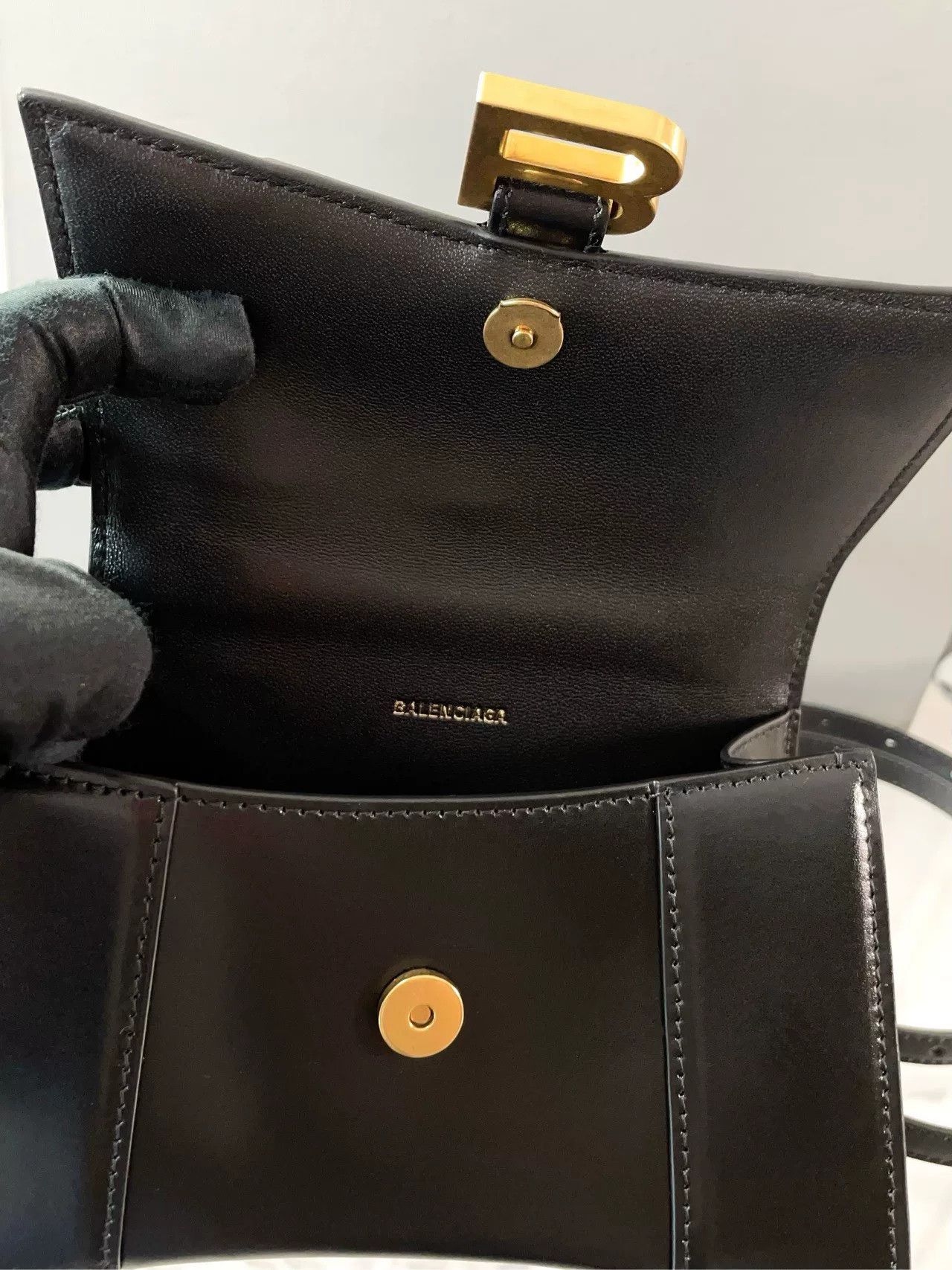 Balenciaga Pre-loved Bag Very good condition Size ONE SIZE - 8 Thumbnail