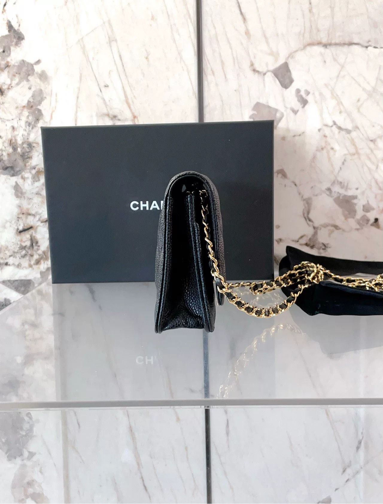 Chanel Pre-loved Bag Very good condition Size ONE SIZE - 3 Thumbnail