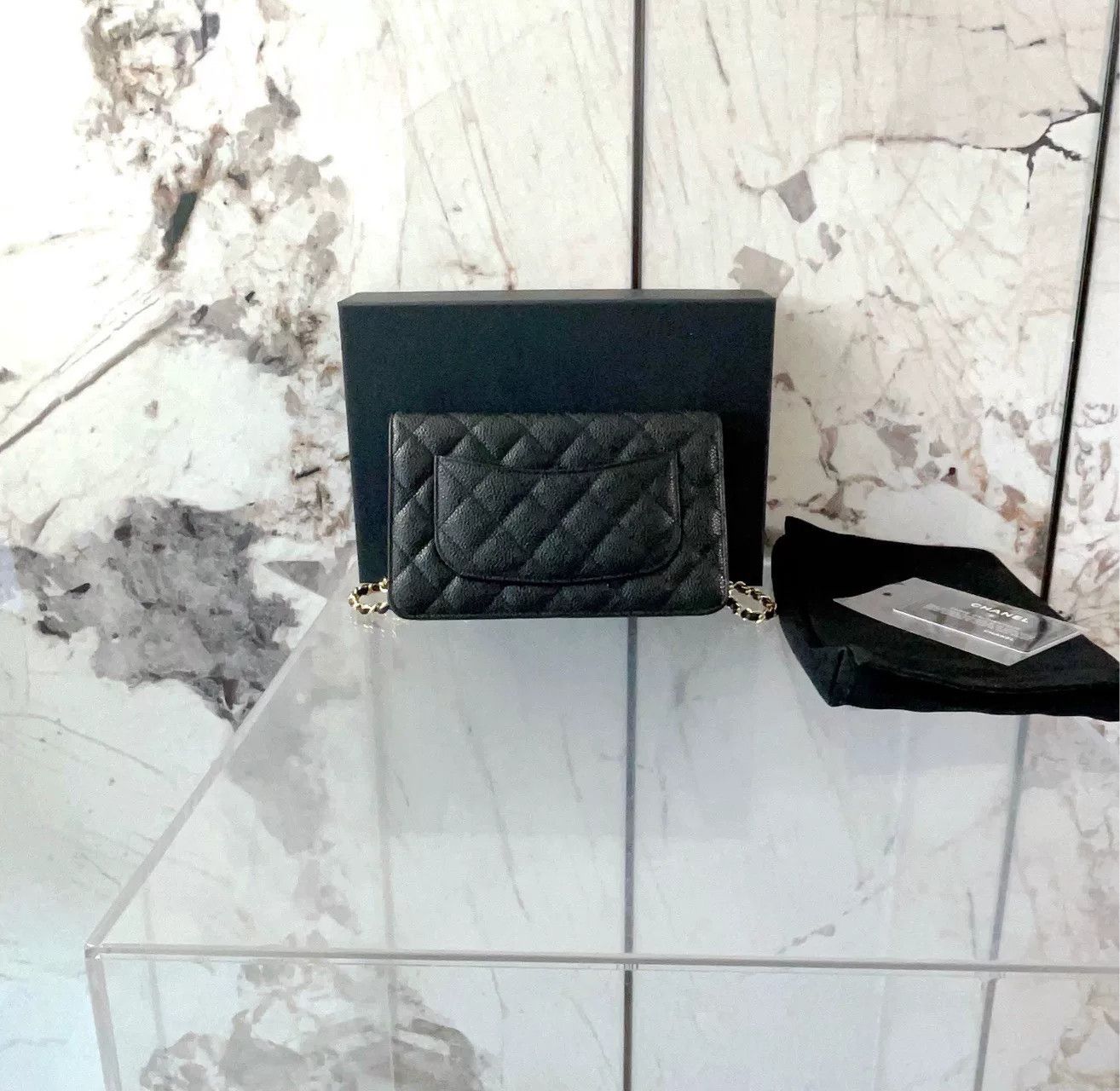 Chanel Pre-loved Bag Very good condition Size ONE SIZE - 2 Thumbnail