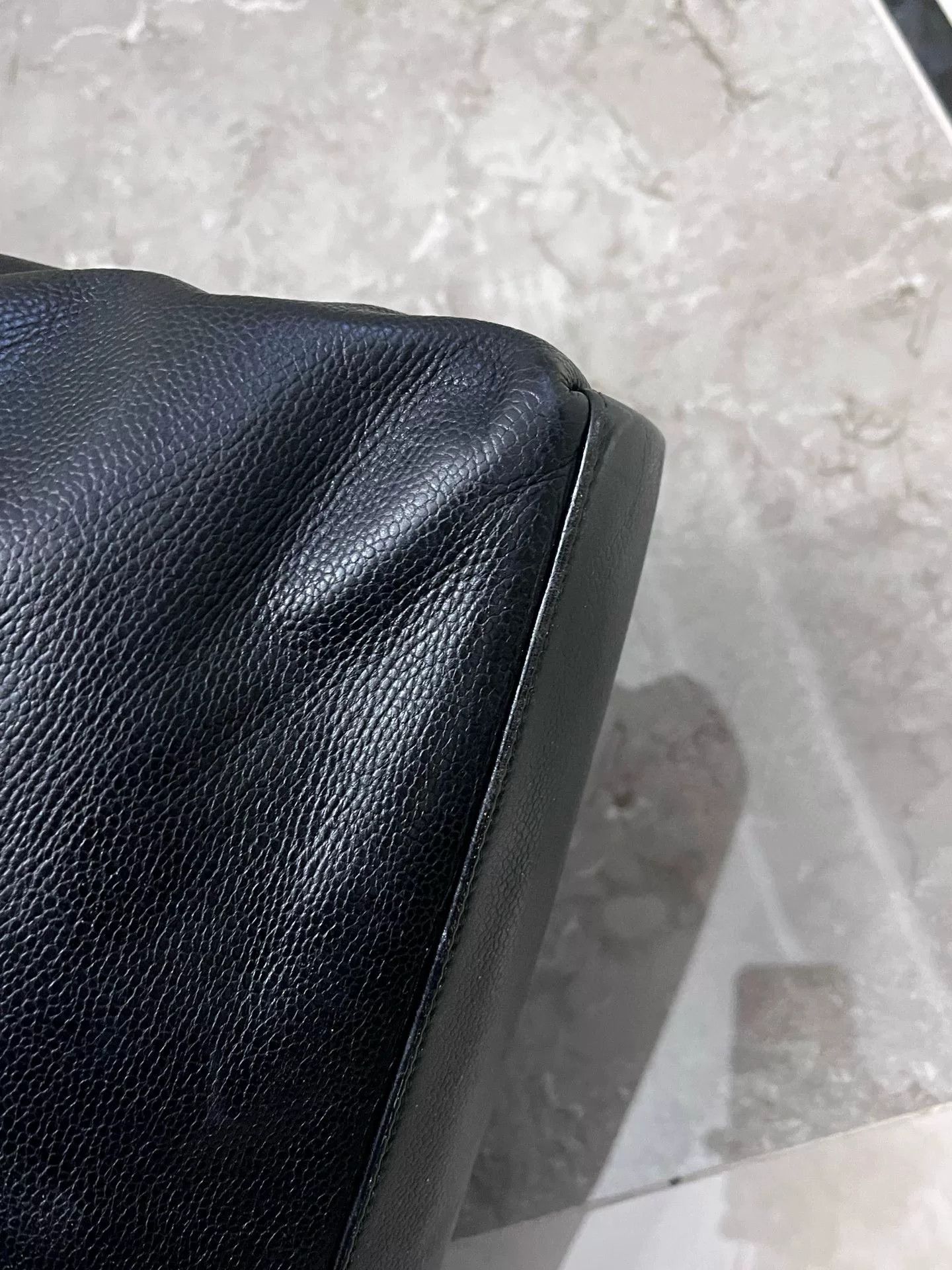 Chanel Pre-loved Bag Very good condition Size ONE SIZE - 7 Thumbnail