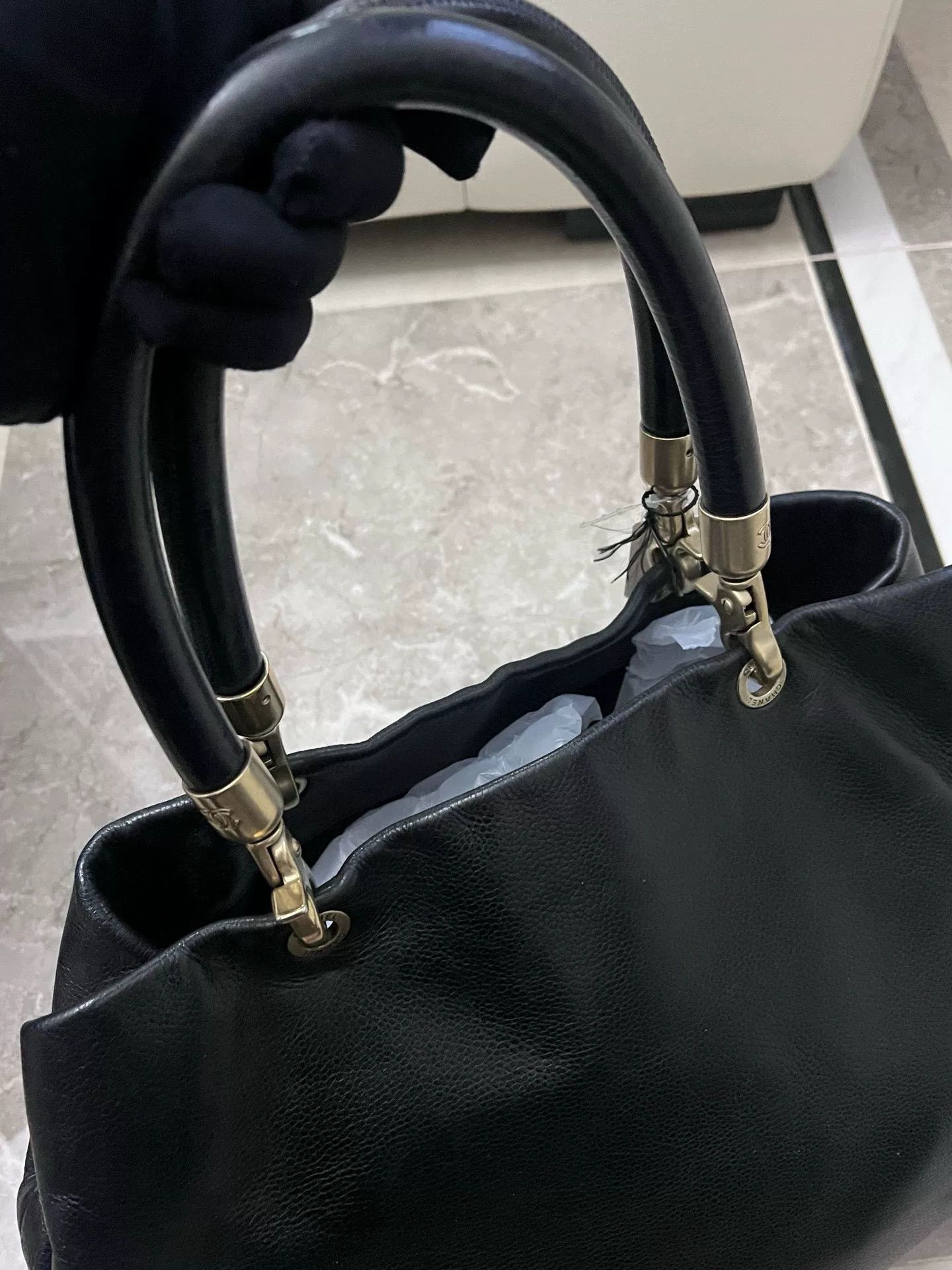 Chanel Pre-loved Bag Very good condition Size ONE SIZE - 4 Thumbnail