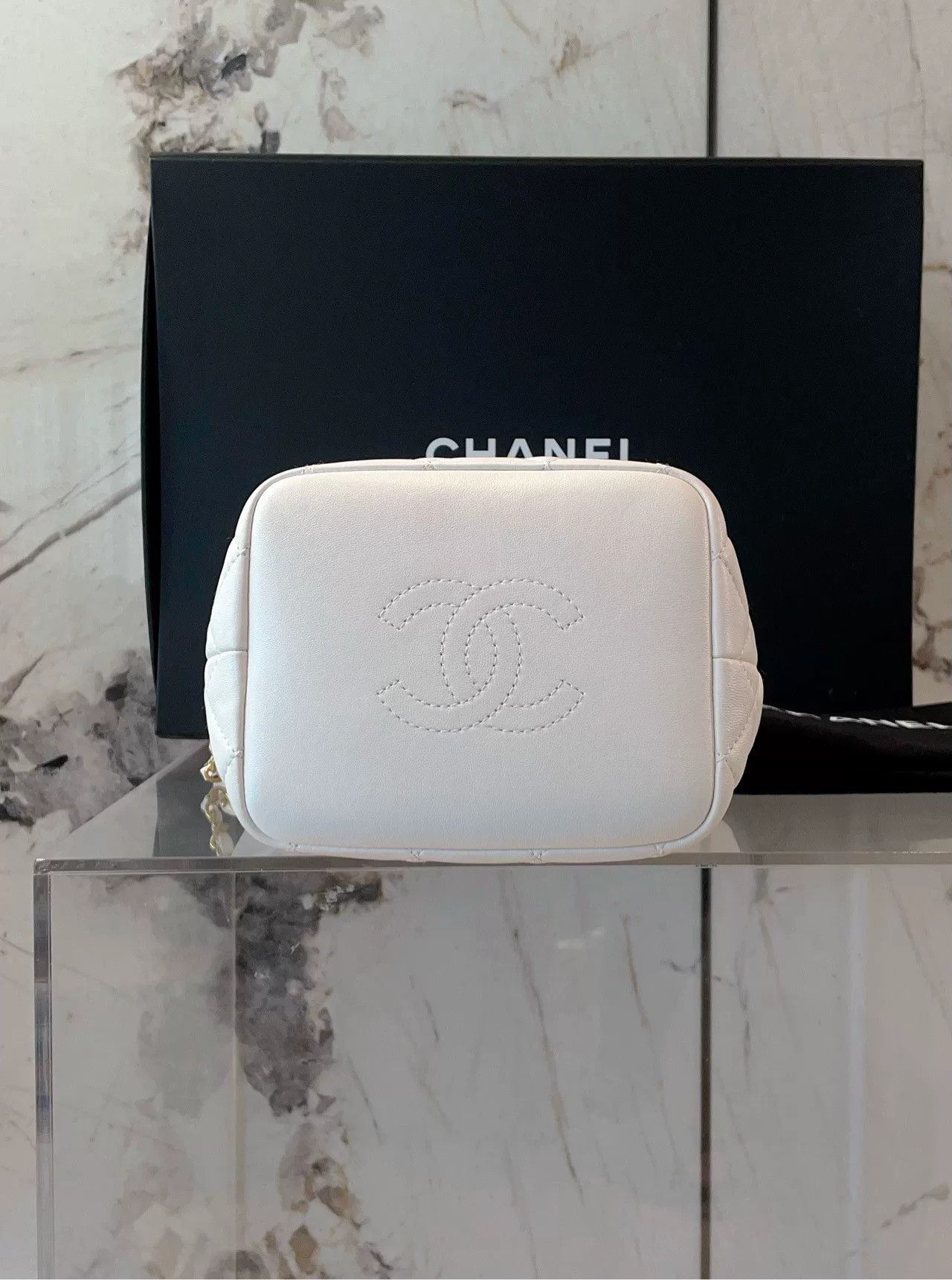Chanel Pre-loved Bag Very good condition Size ONE SIZE - 4 Thumbnail