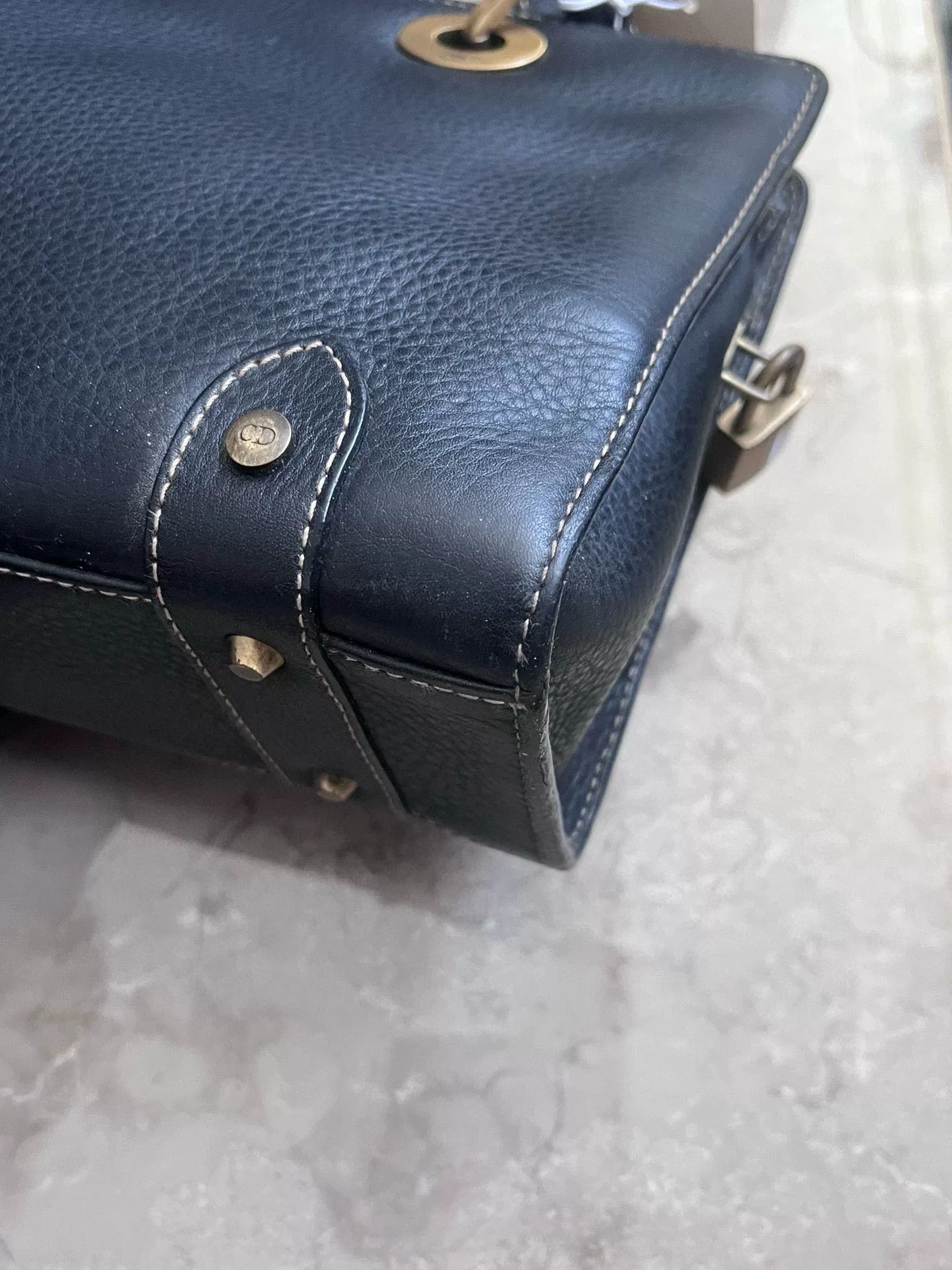 Dior Pre-loved Bag Very good condition Size ONE SIZE - 9 Thumbnail