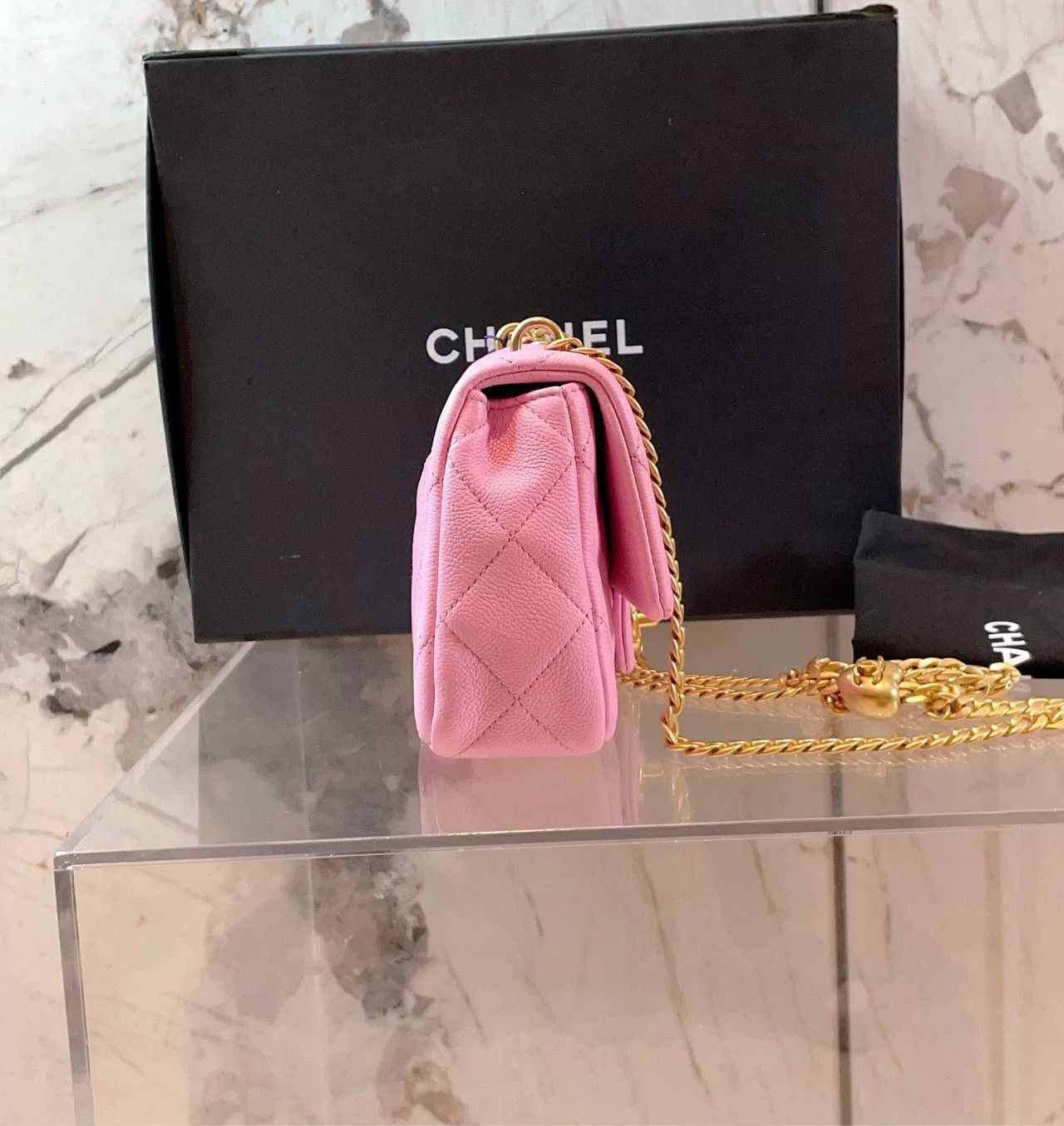 Chanel Pre-loved Bag Very good condition Size ONE SIZE - 3 Thumbnail