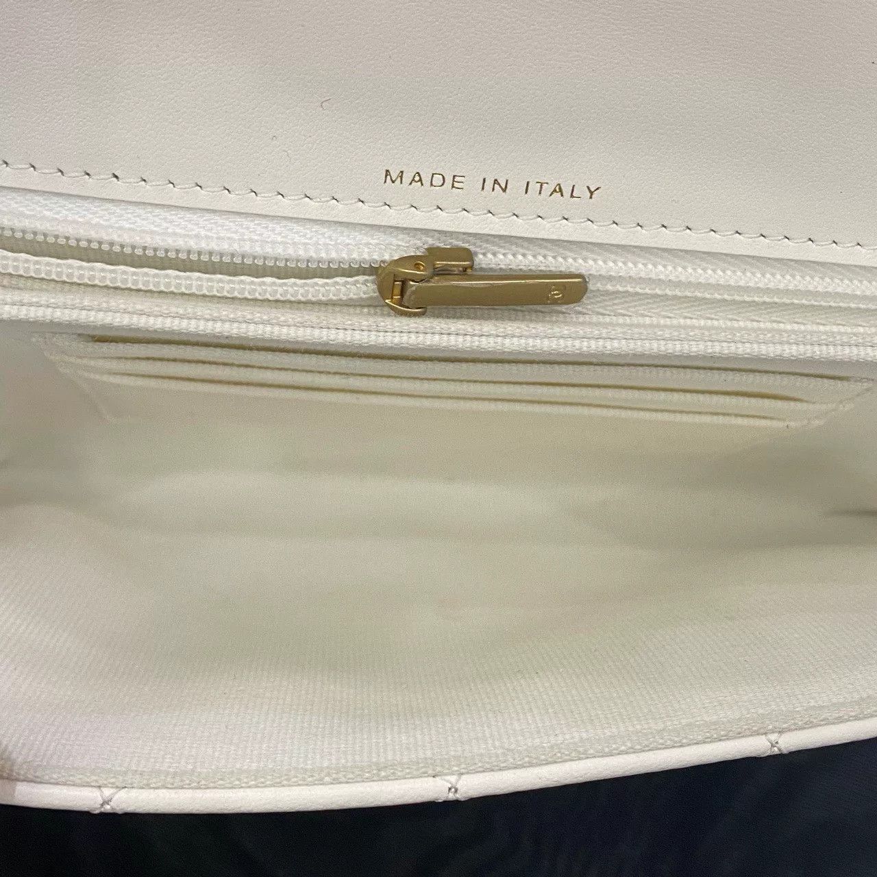 Chanel Pre-loved Bag Very good condition Size ONE SIZE - 7 Thumbnail
